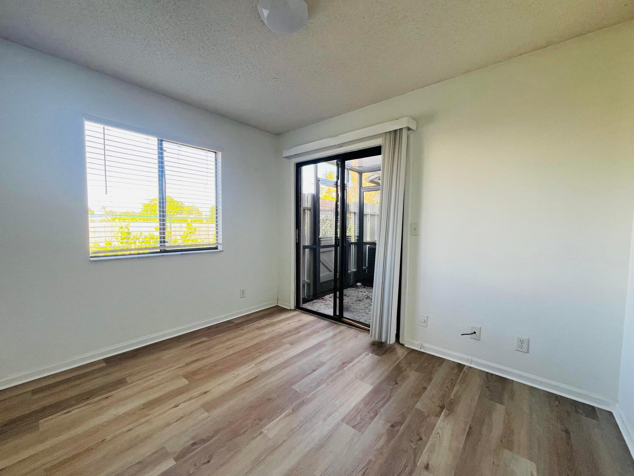 STURBRIDGE VILLAGE - Residential Lease