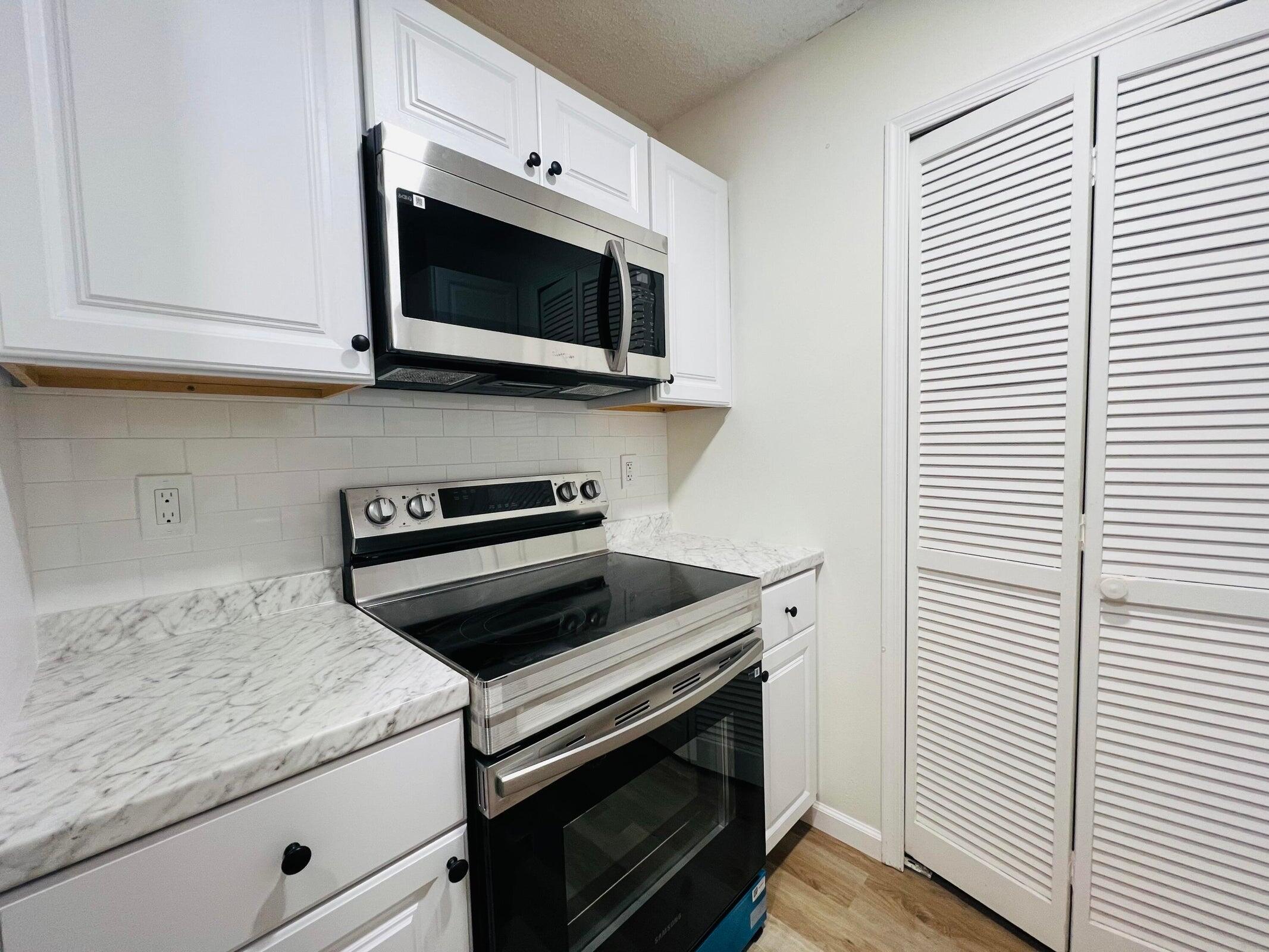 STURBRIDGE VILLAGE - Residential Lease