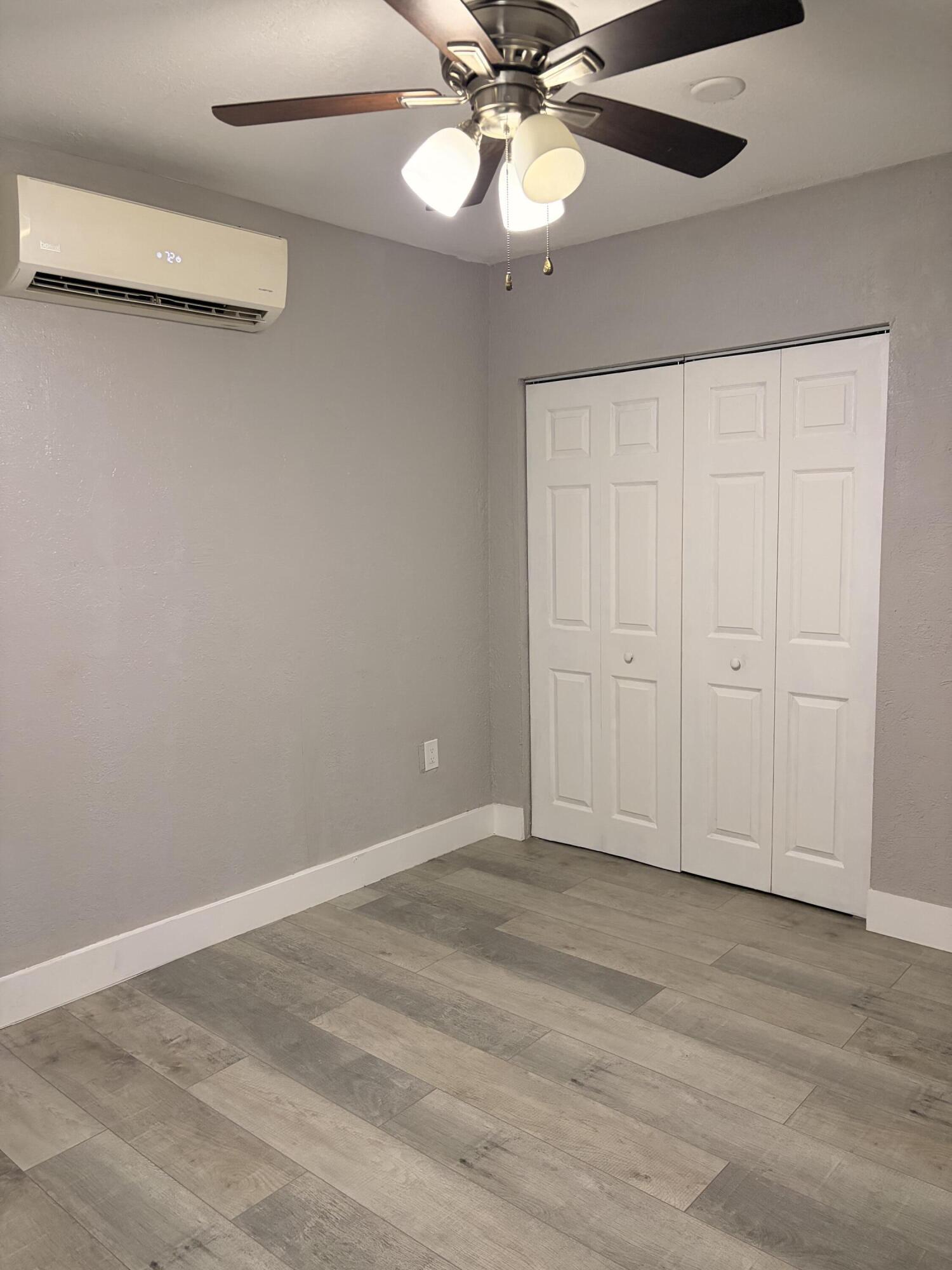 VENETIAN GARDENS ACRESPB 44-81 - Residential Lease
