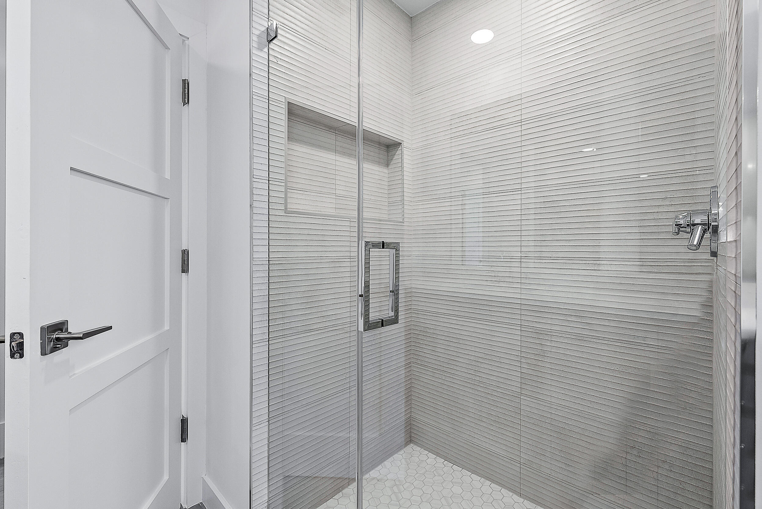 Admirals Cove - Residential Lease