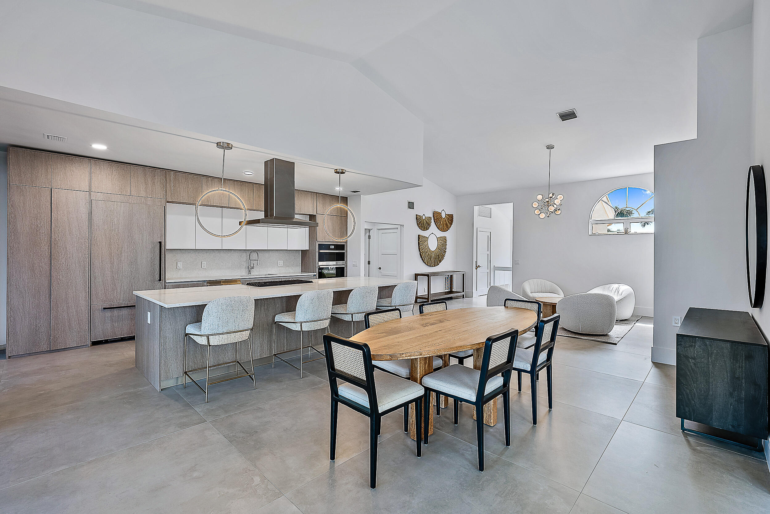 Admirals Cove - Residential Lease