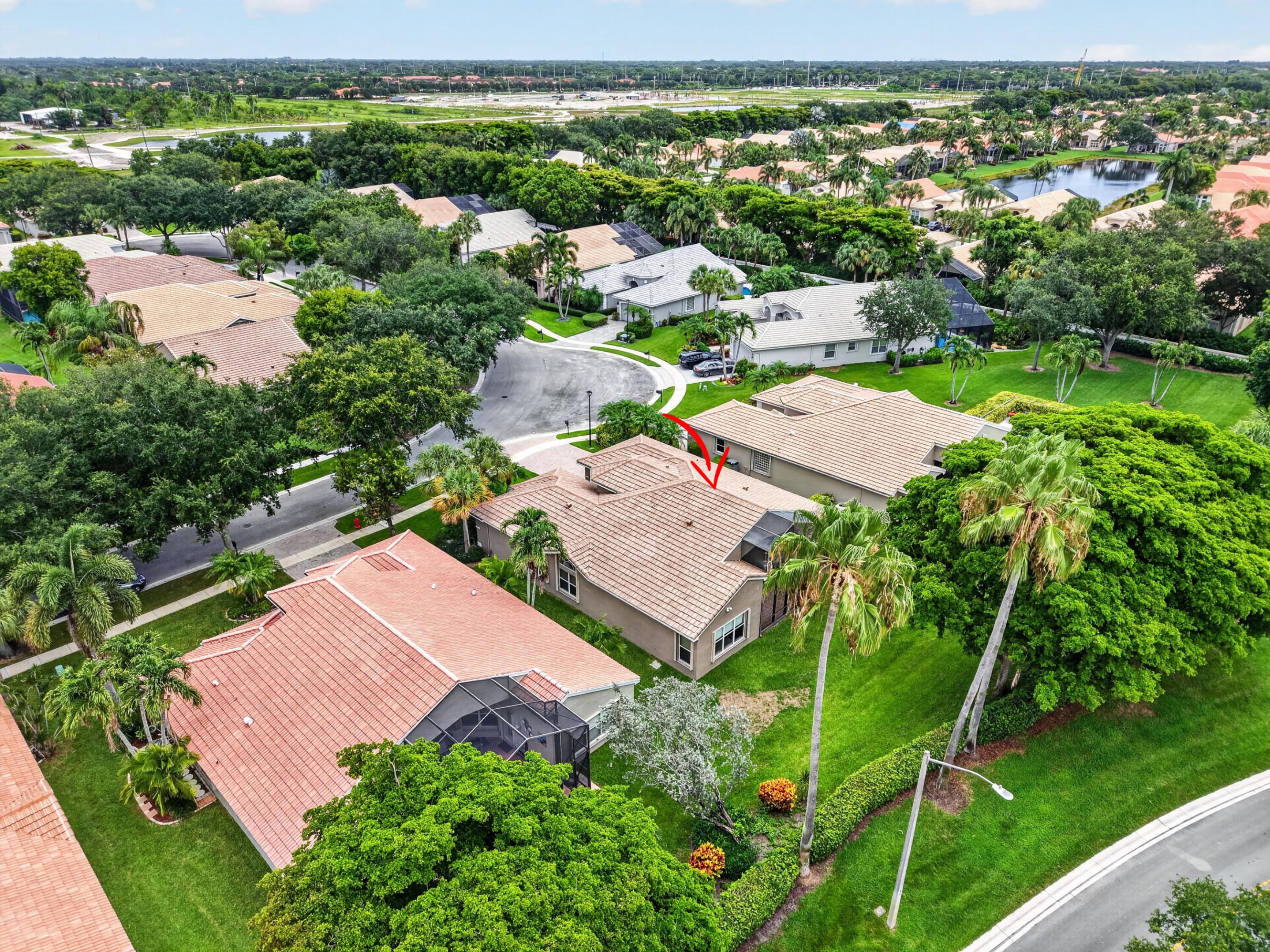 VALENCIA FALLS - Residential