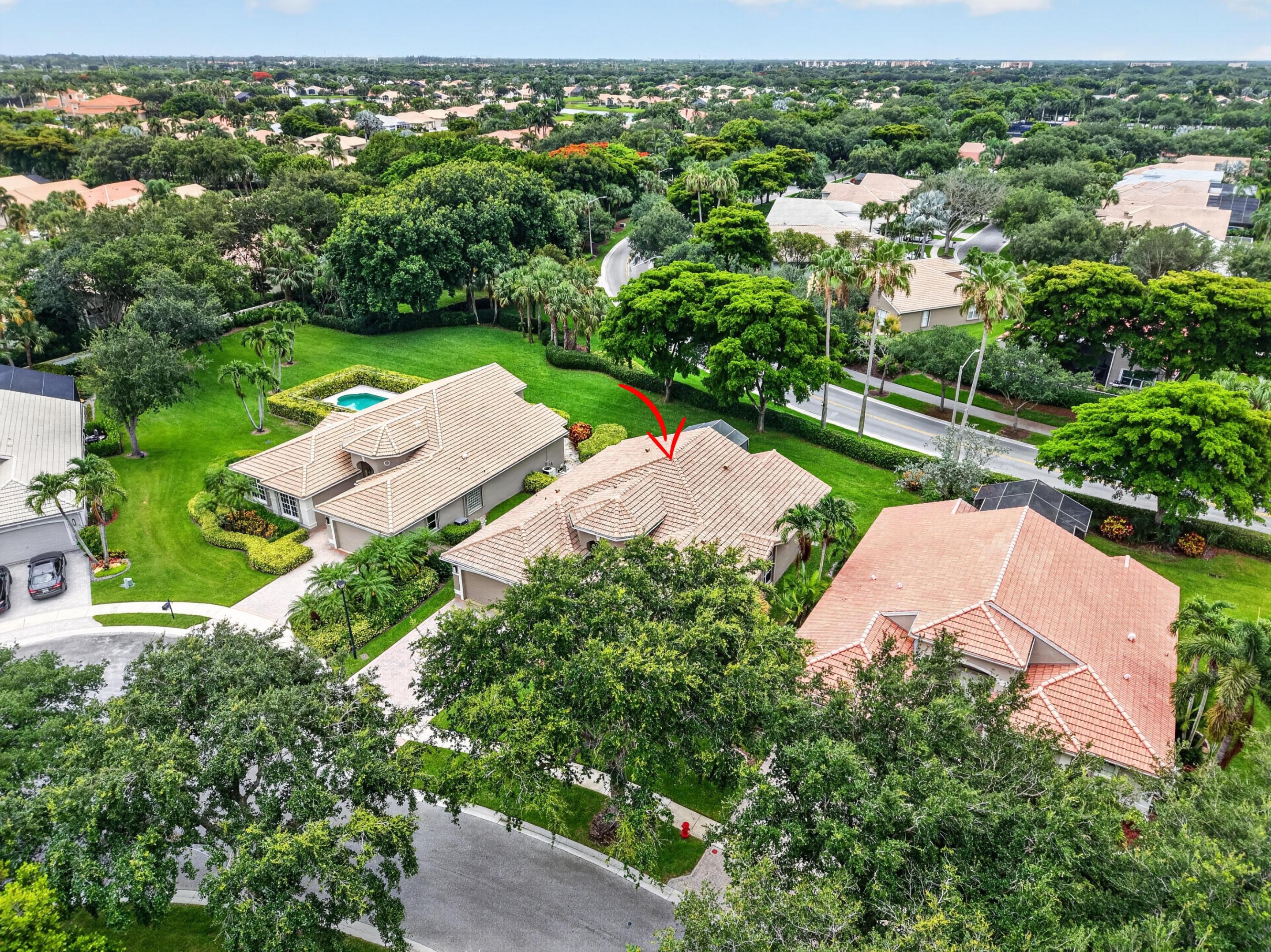 VALENCIA FALLS - Residential