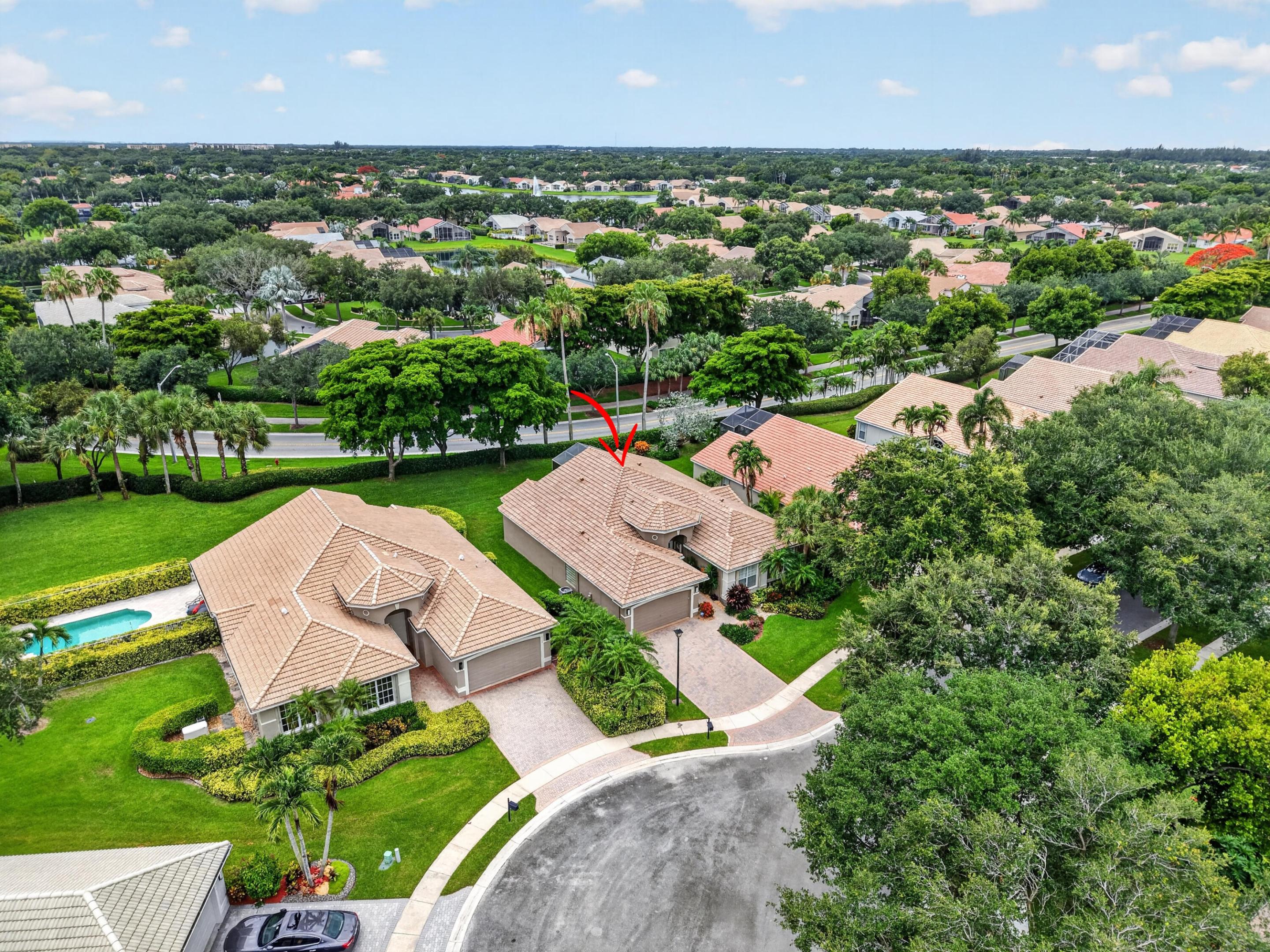 VALENCIA FALLS - Residential