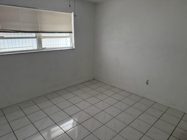 Palm Beach Square - Residential