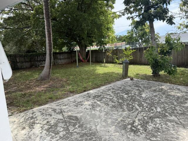 Palm Beach Square - Residential