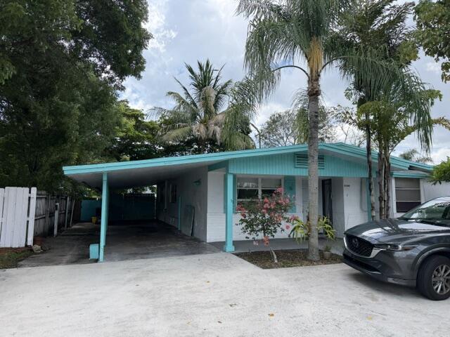 Palm Beach Square - Residential