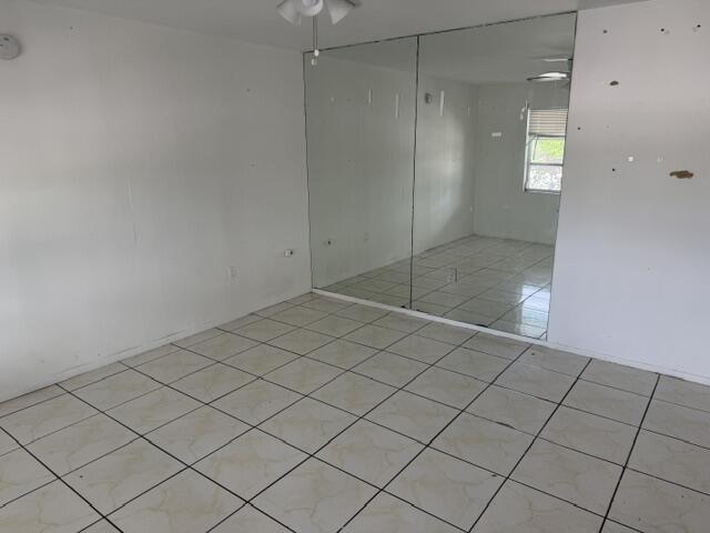 Palm Beach Square - Residential