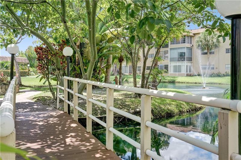 HAWAIIAN GARDENS - Residential