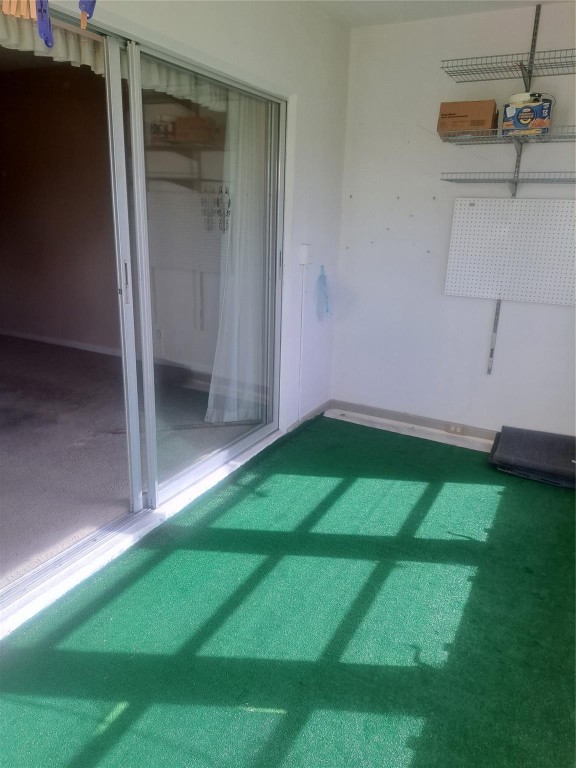 Leisureville Fairway 12 - Residential
