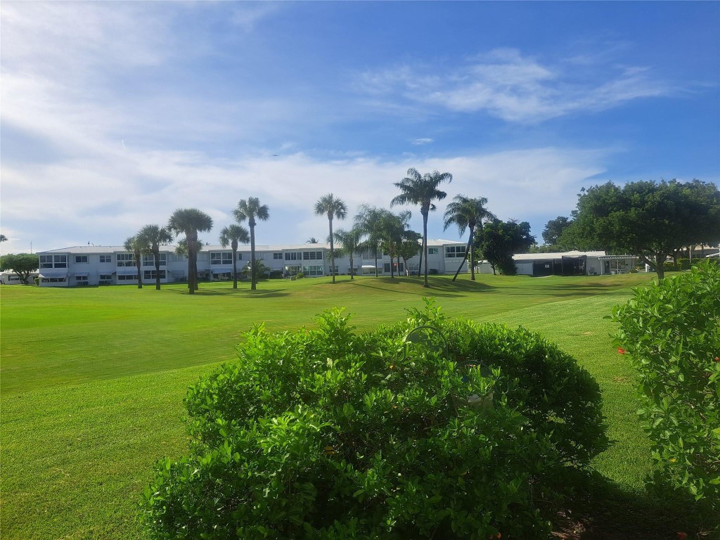 Leisureville Fairway 12 - Residential