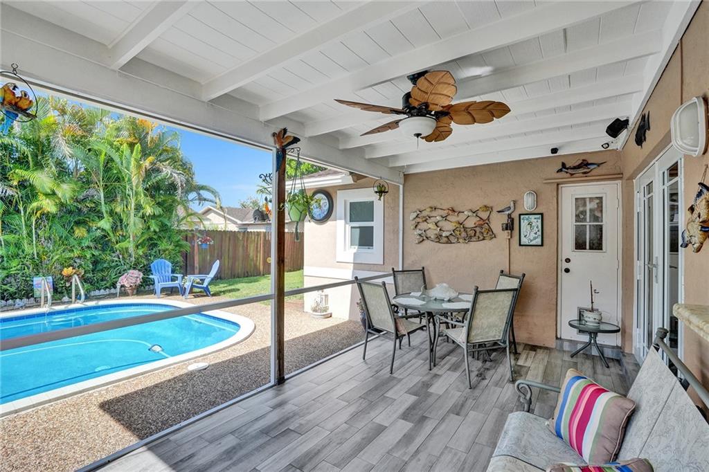 Royal Palm Pointe 86-48 B - Residential