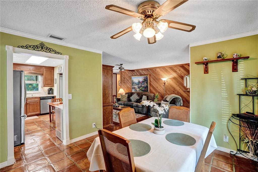 Royal Palm Pointe 86-48 B - Residential