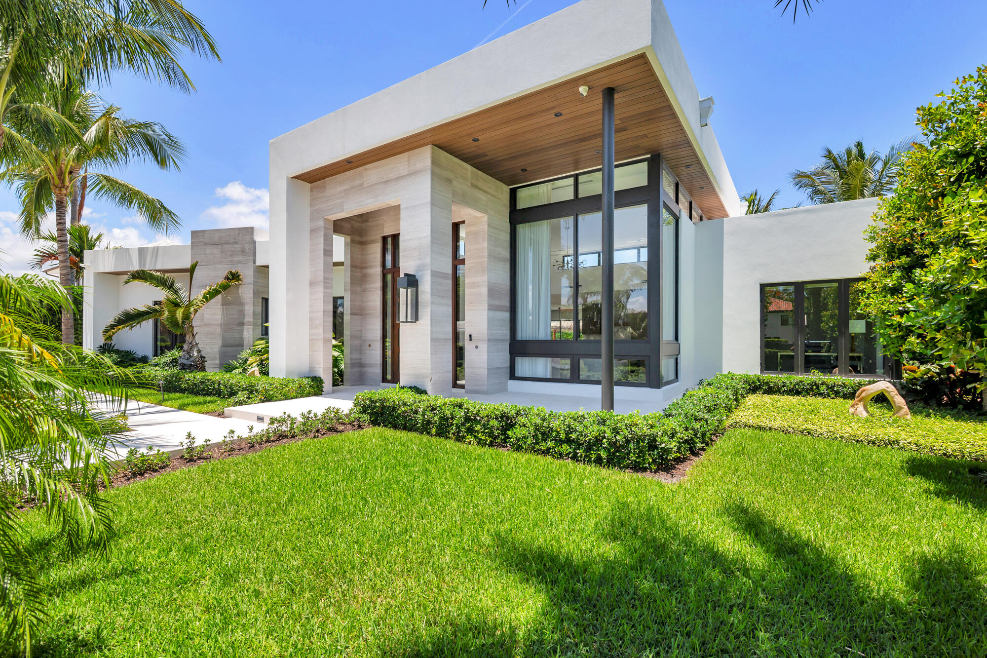 ELLAMAR - Residential