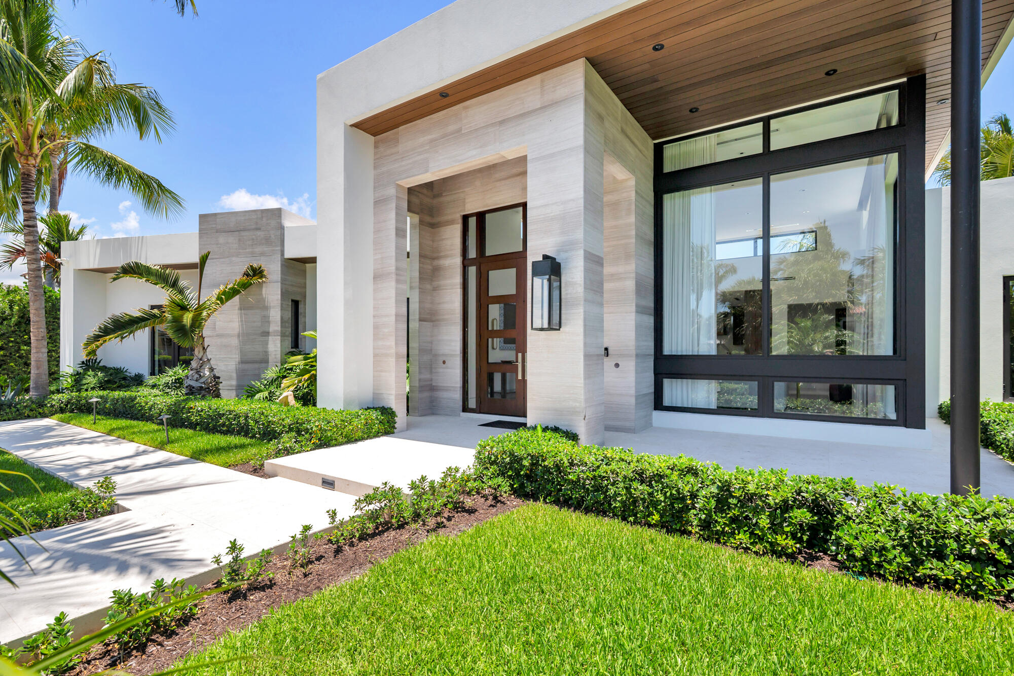 ELLAMAR - Residential