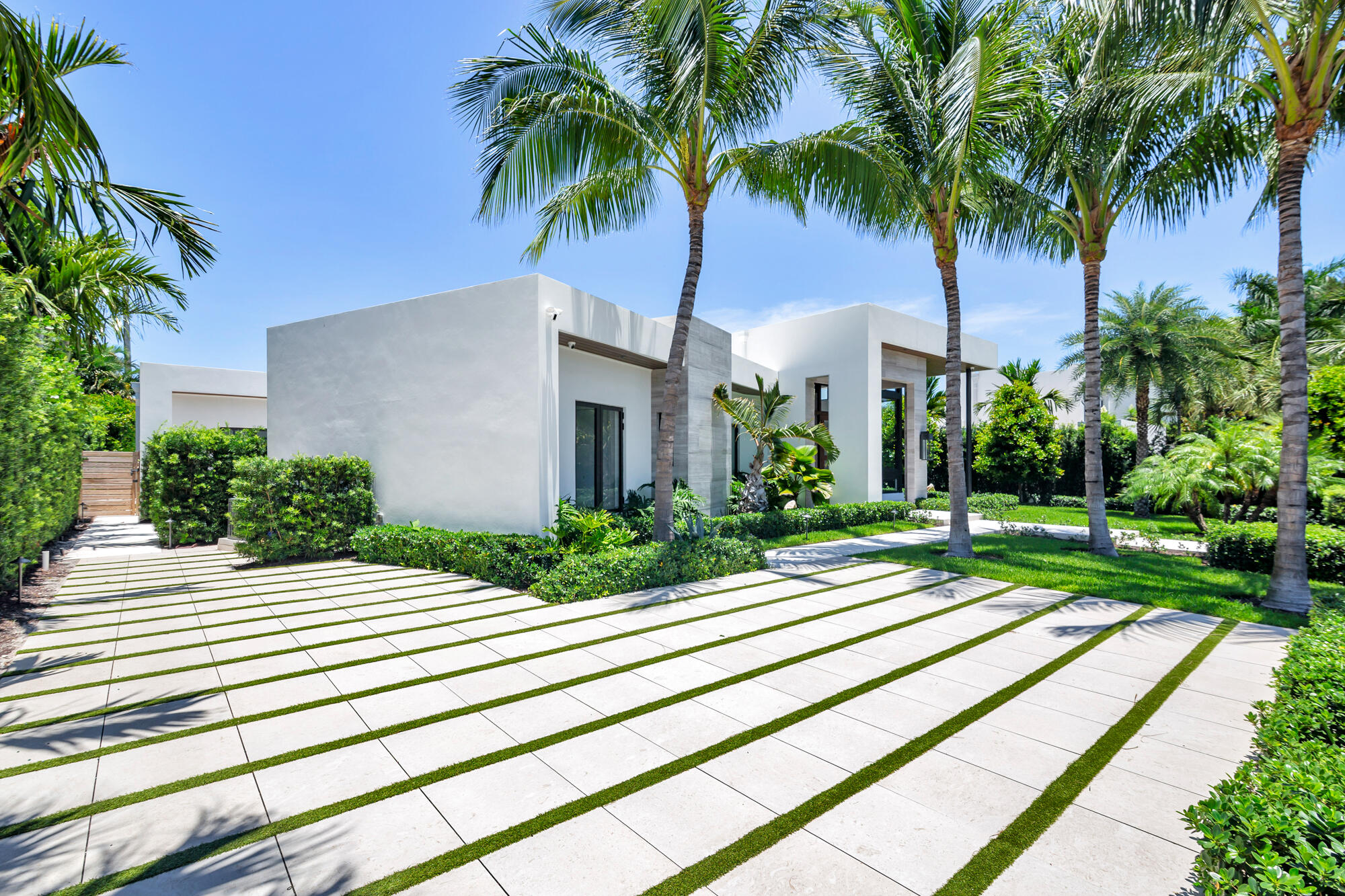 ELLAMAR - Residential