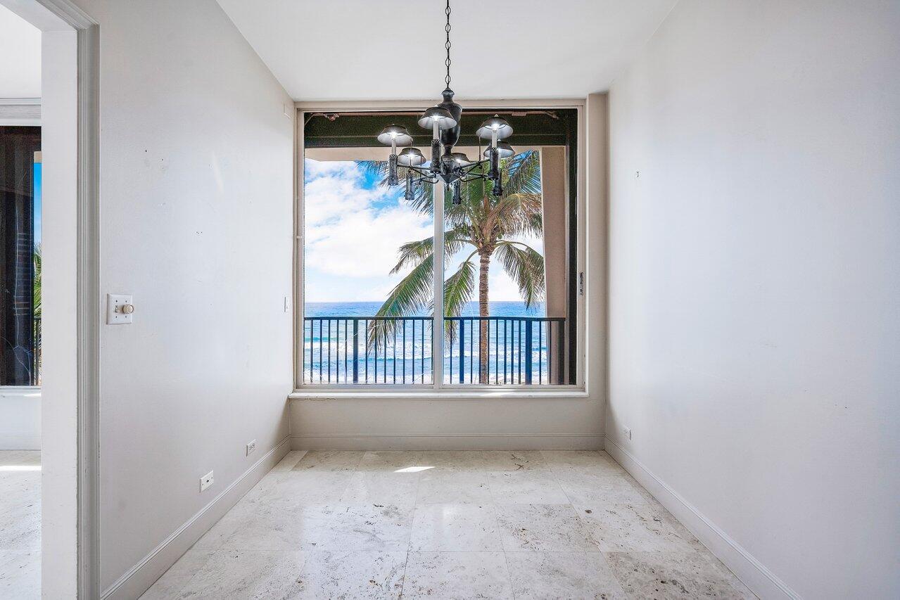 DUNSTER HOUSE CONDO - Residential