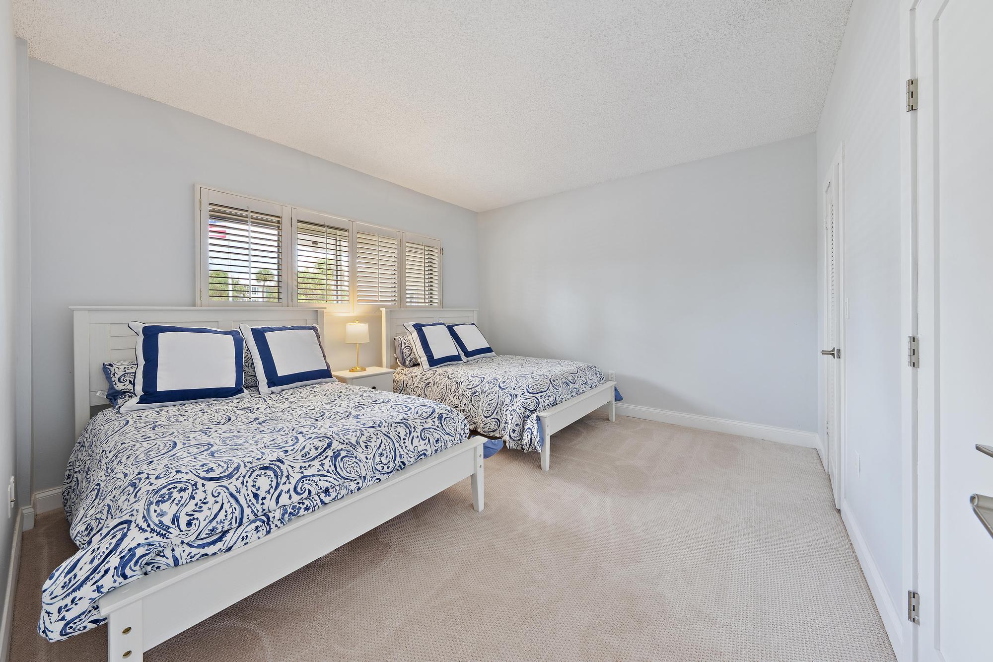ROYAL HOMESTEAD CONDO - Residential