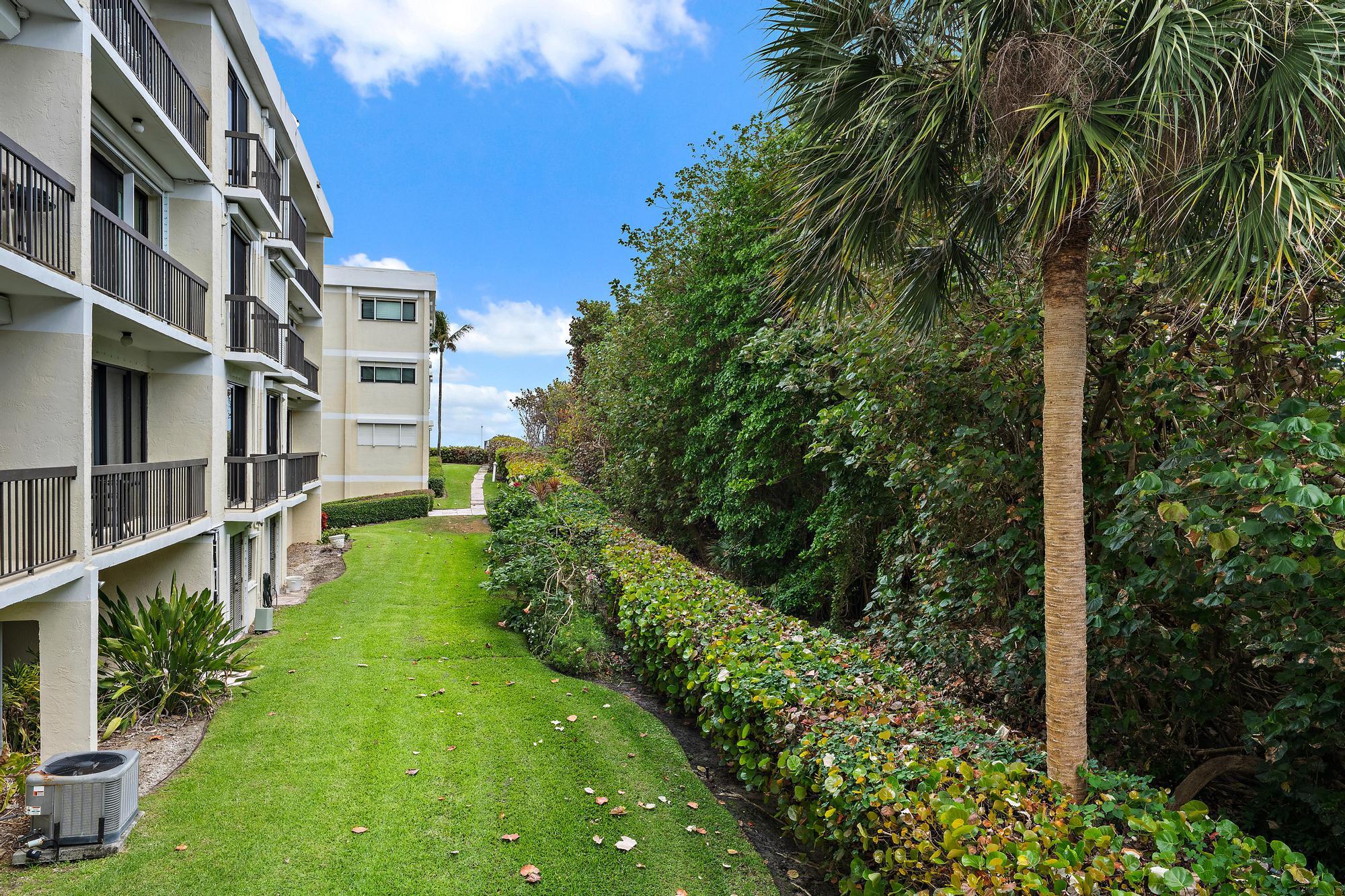 ROYAL HOMESTEAD CONDO - Residential