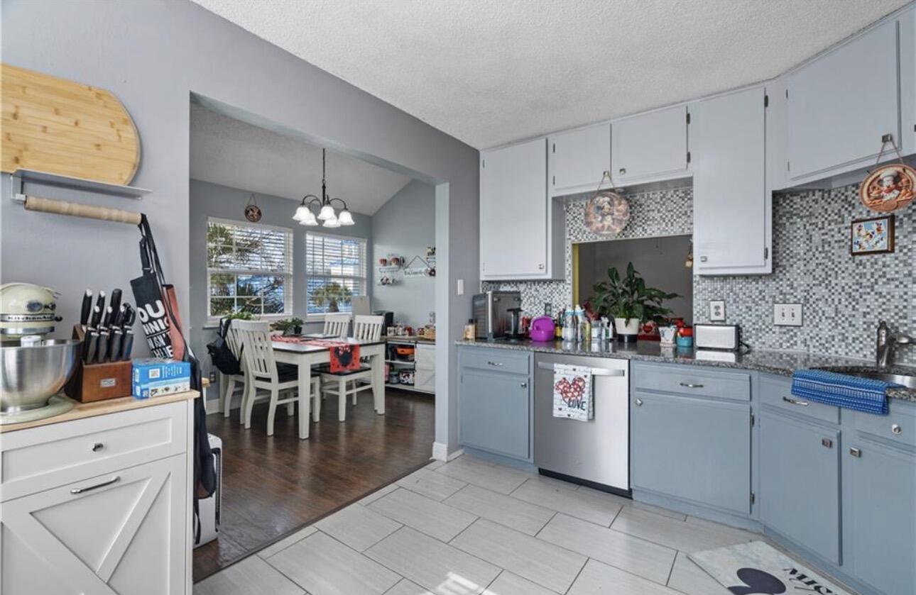 LAKE IN THE WOODS AT VERO BEACH CONDO - Residential