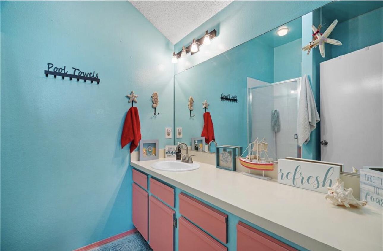 LAKE IN THE WOODS AT VERO BEACH CONDO - Residential
