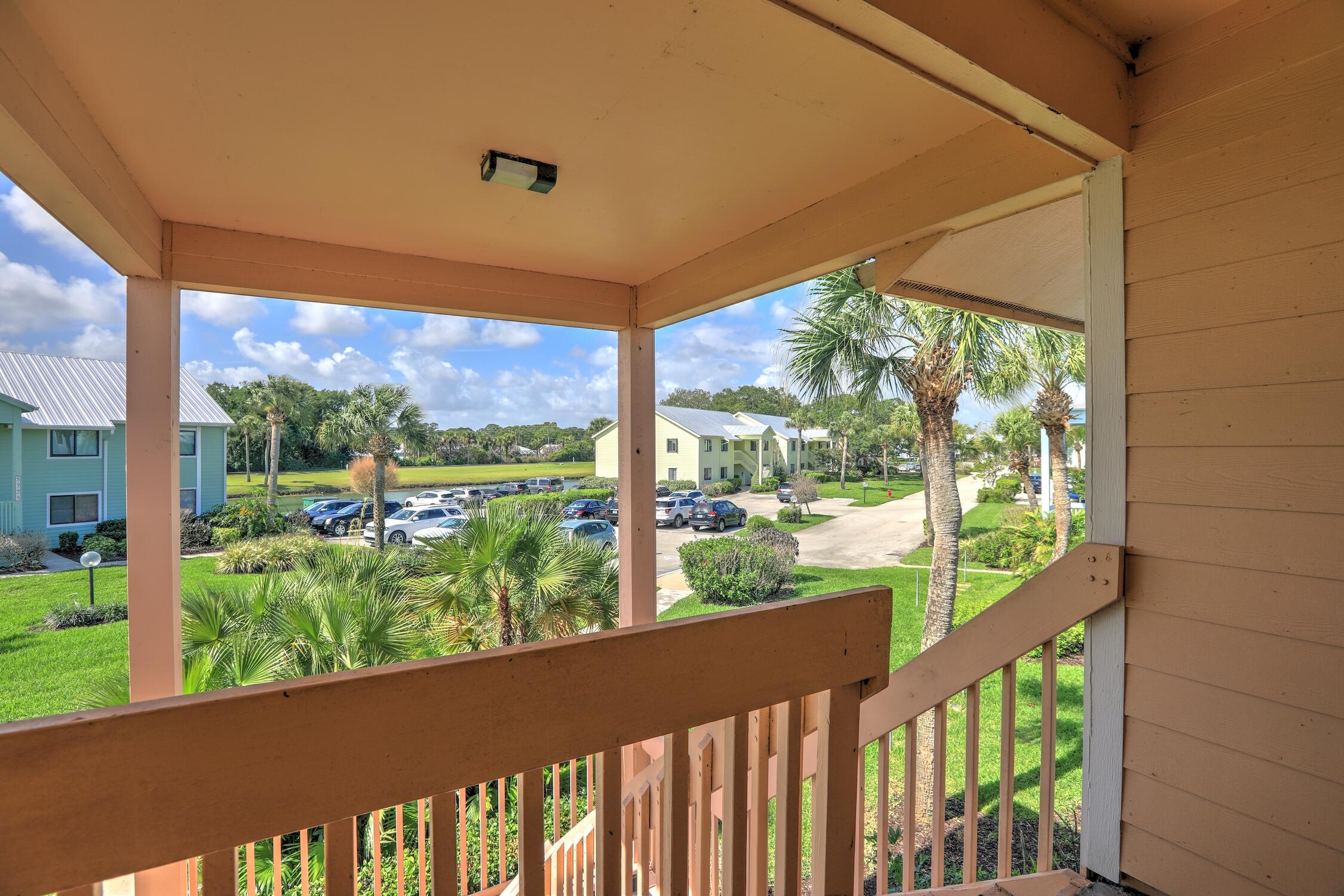 PELICAN POINTE OF SEBASTIAN V - Residential