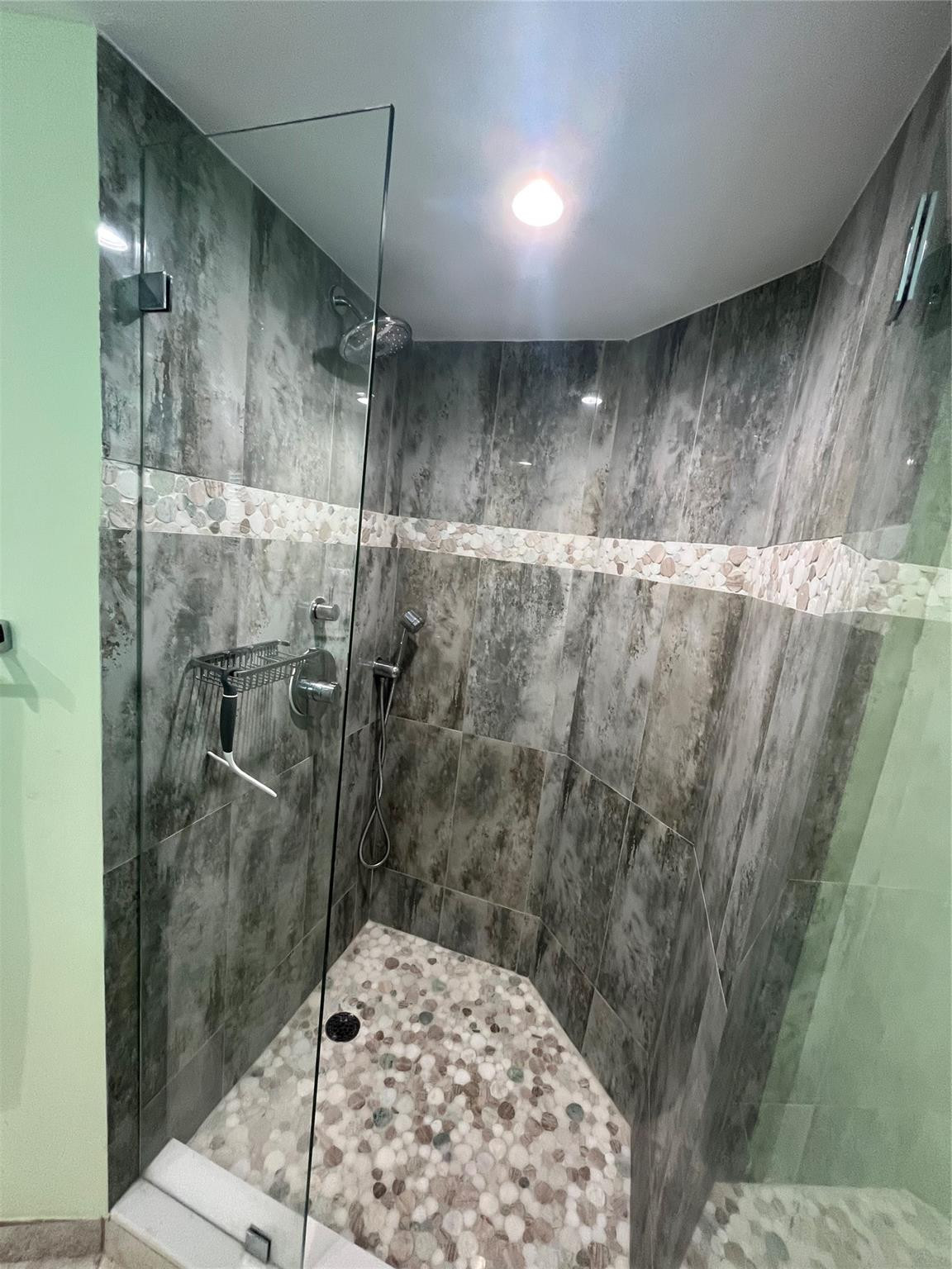 TIARA EAST CONDO - Residential Lease