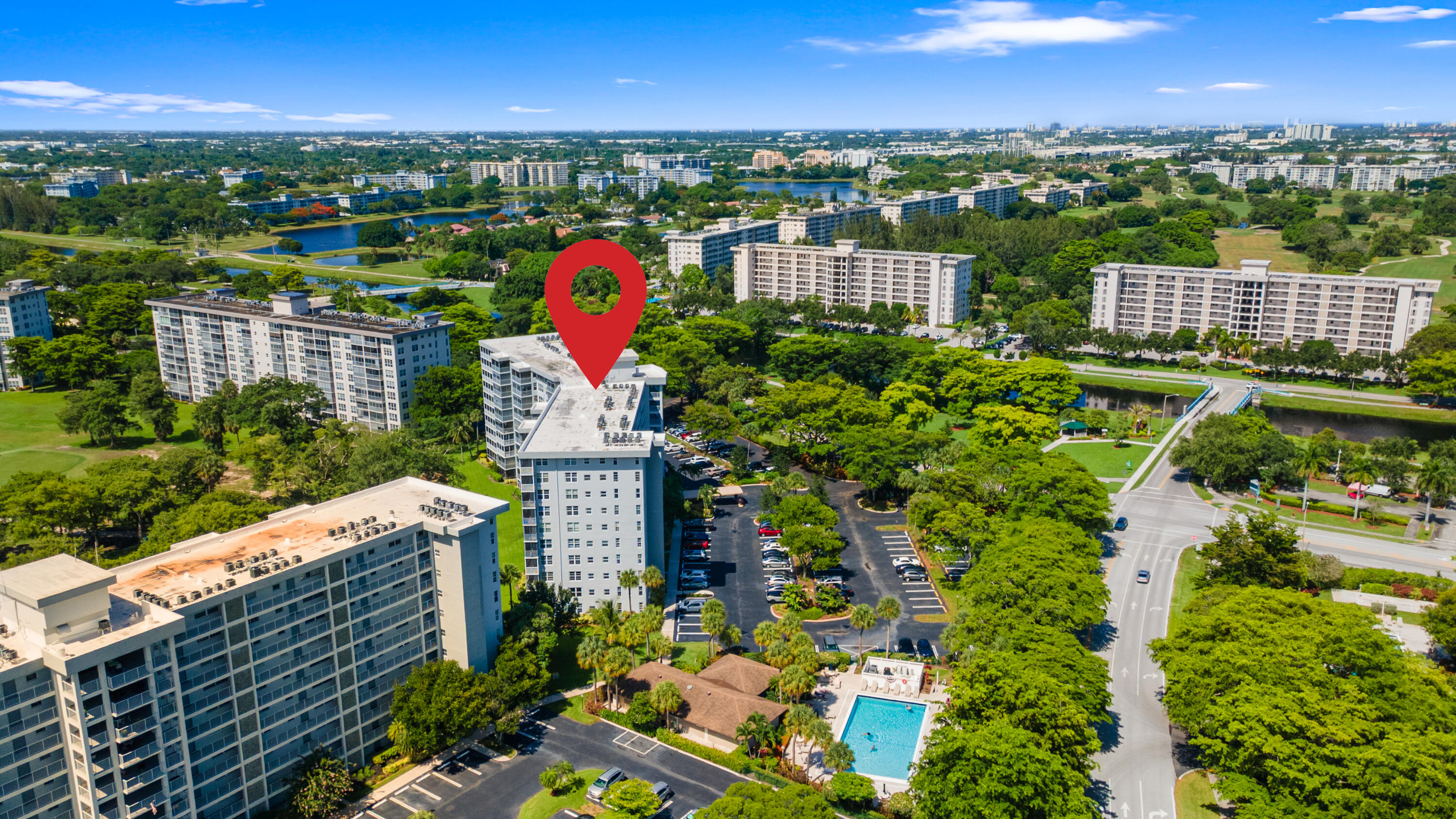 NO 105 PALM-AIRE COUNTRY CLUB - Residential
