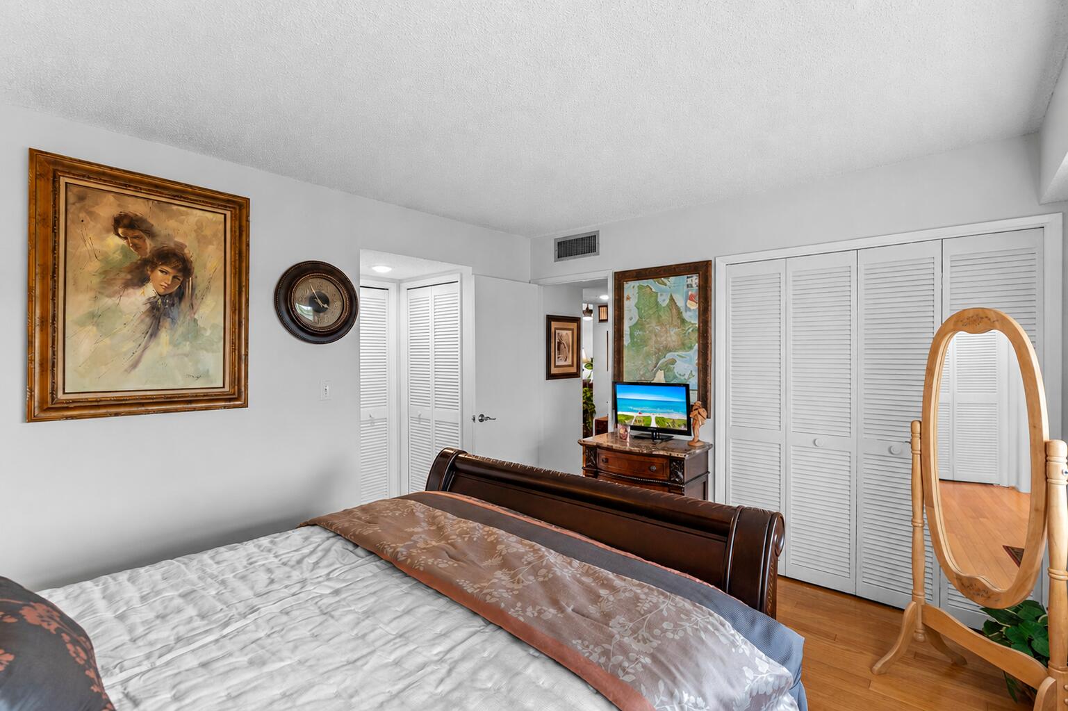 NO 105 PALM-AIRE COUNTRY CLUB - Residential