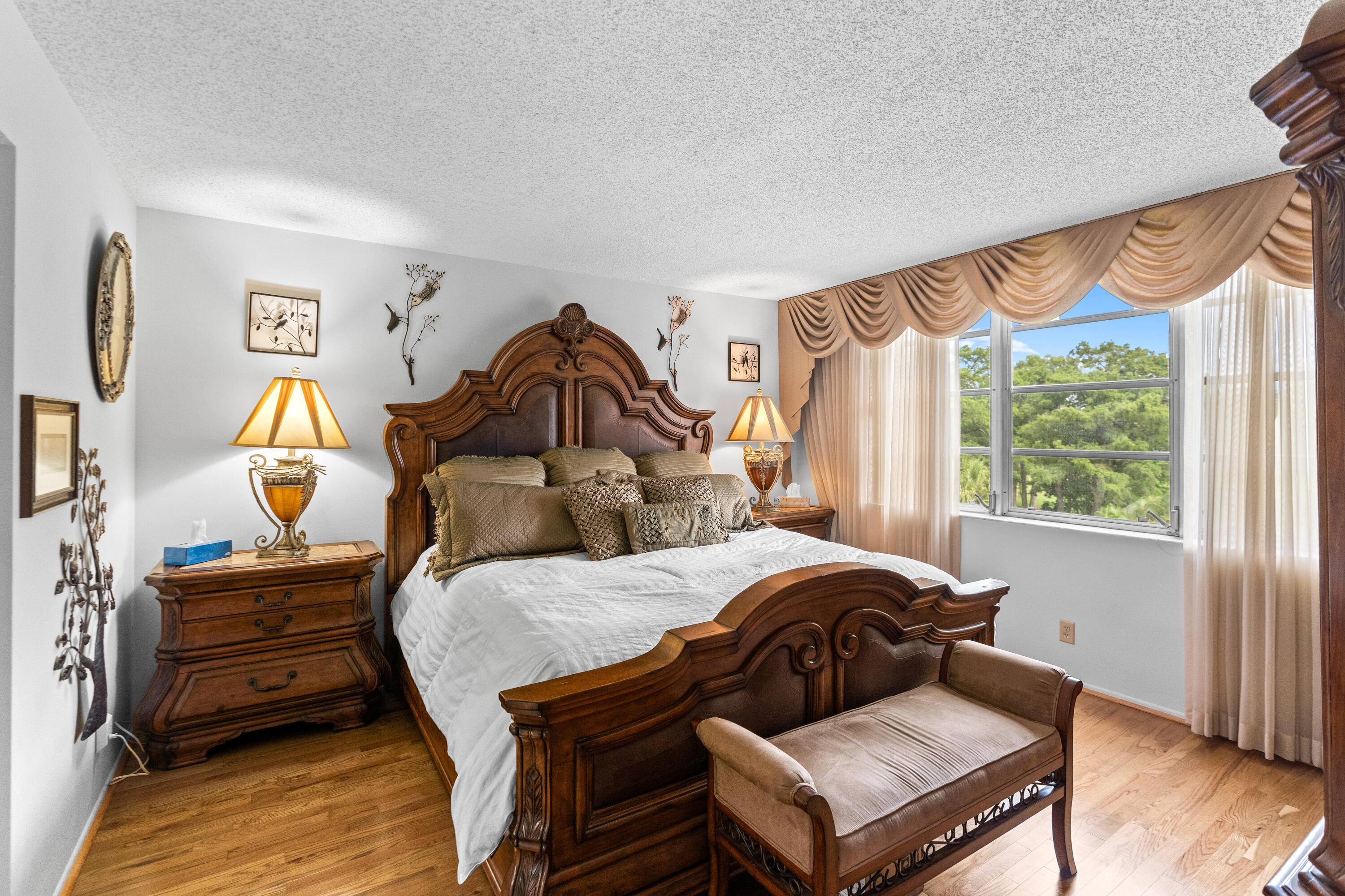 NO 105 PALM-AIRE COUNTRY CLUB - Residential