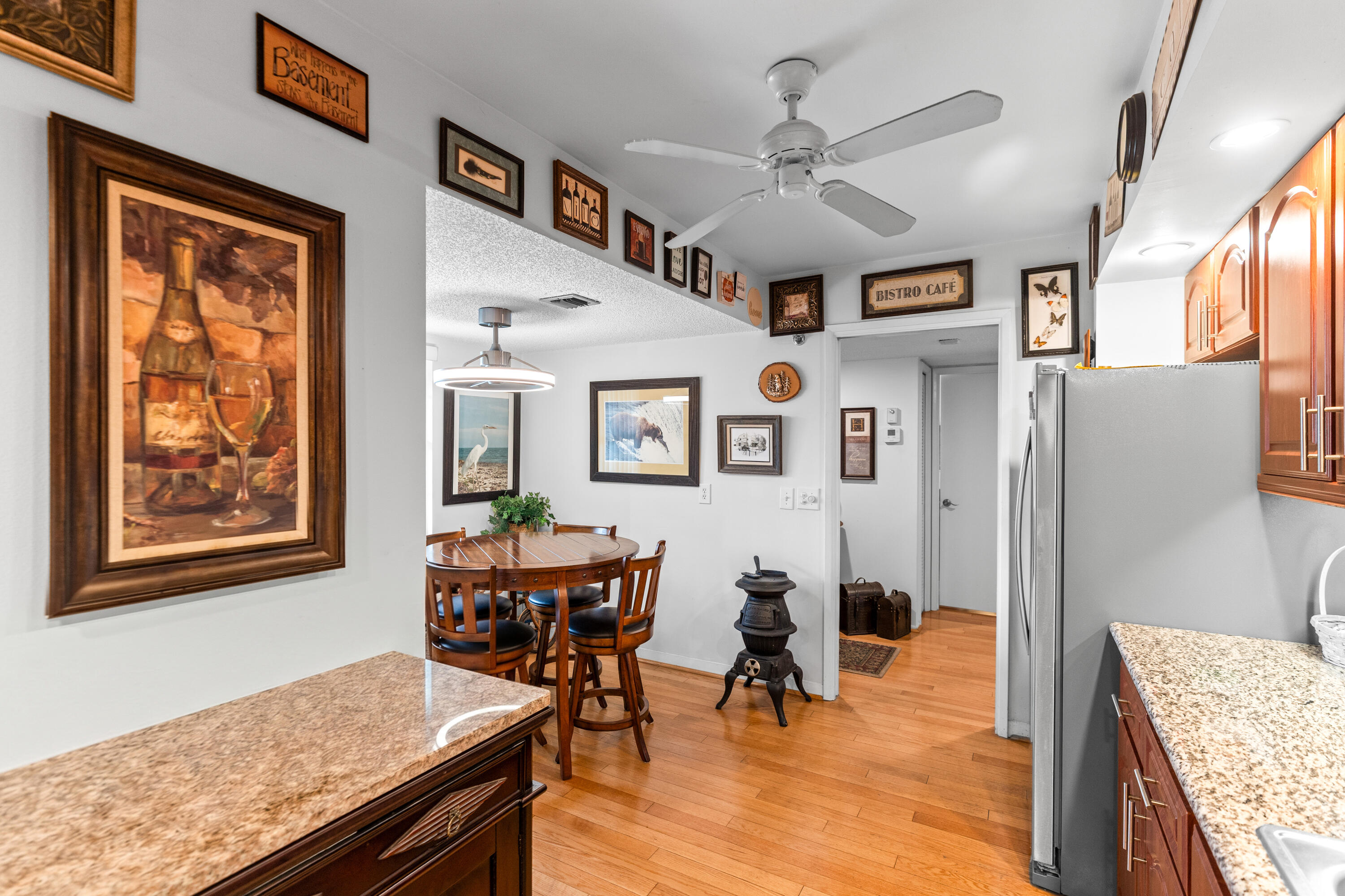 NO 105 PALM-AIRE COUNTRY CLUB - Residential