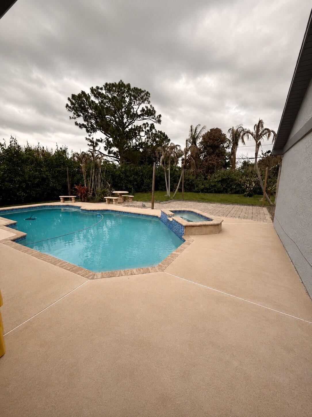 PORT ST LUCIE SECTION 37 - Residential