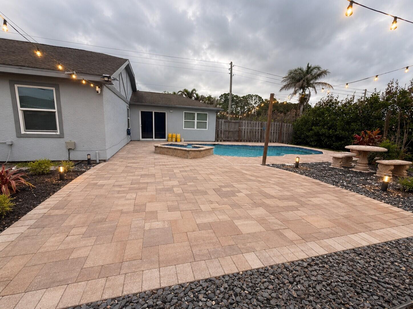PORT ST LUCIE SECTION 37 - Residential