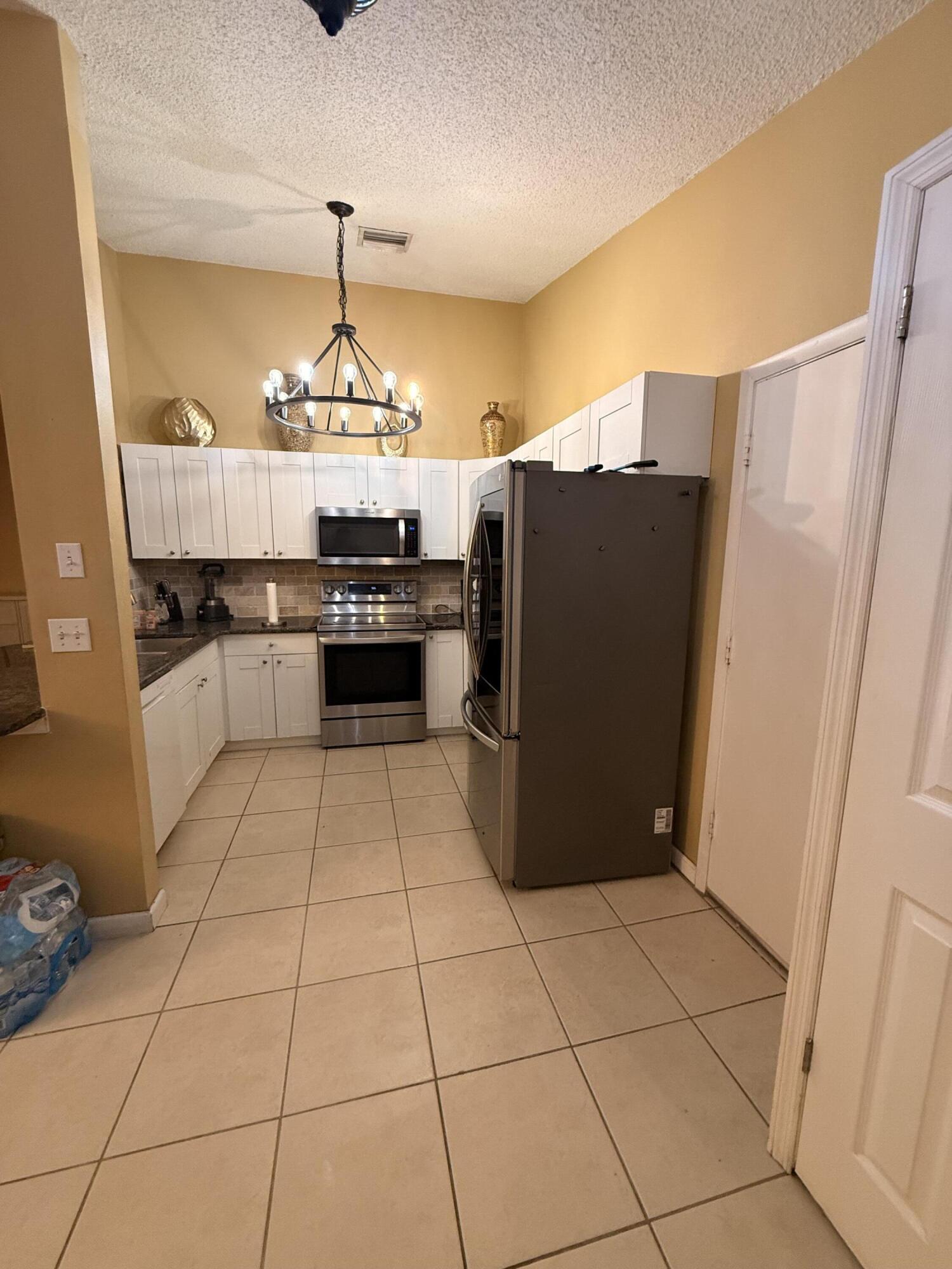 PORT ST LUCIE SECTION 37 - Residential