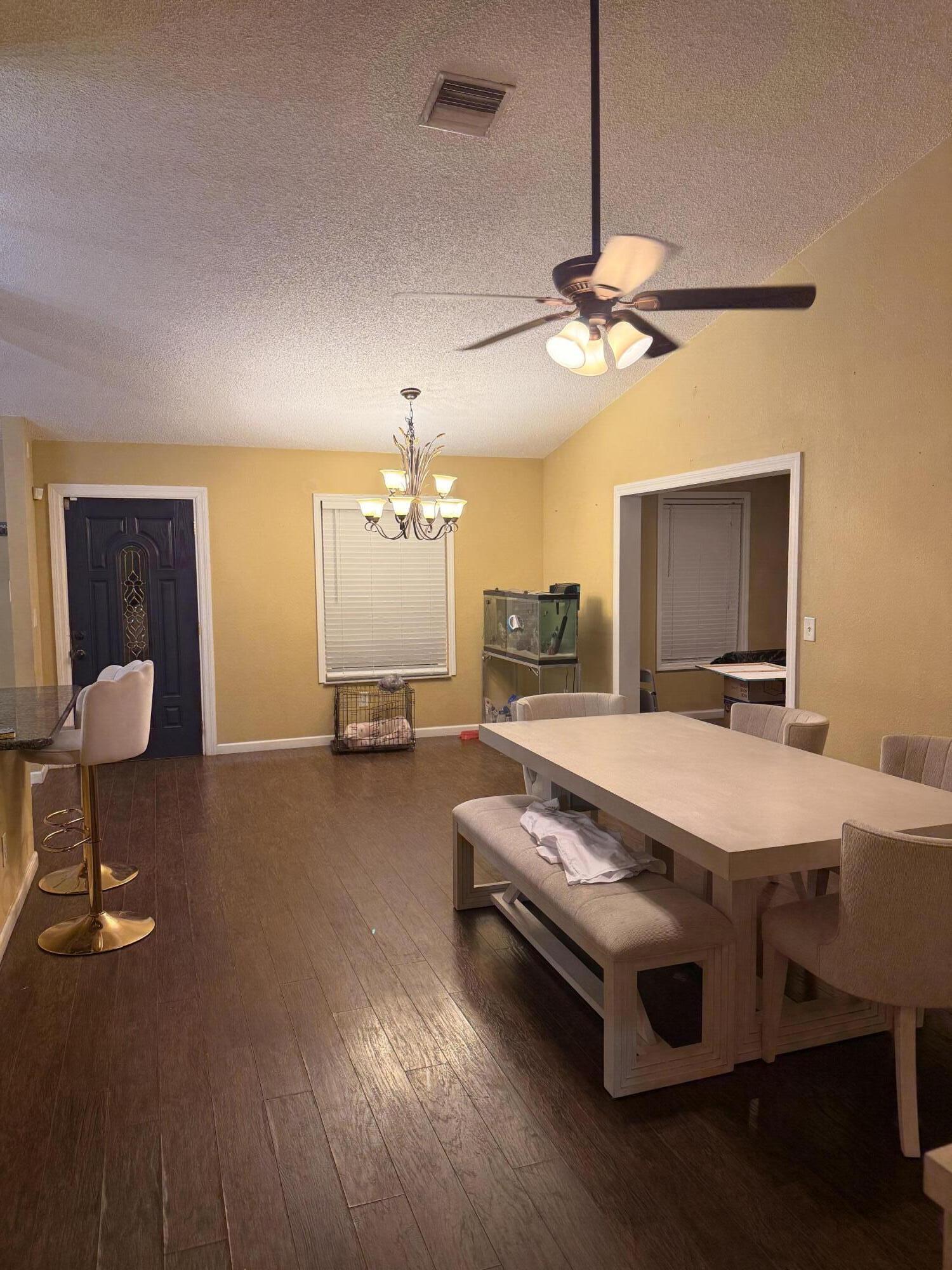 PORT ST LUCIE SECTION 37 - Residential