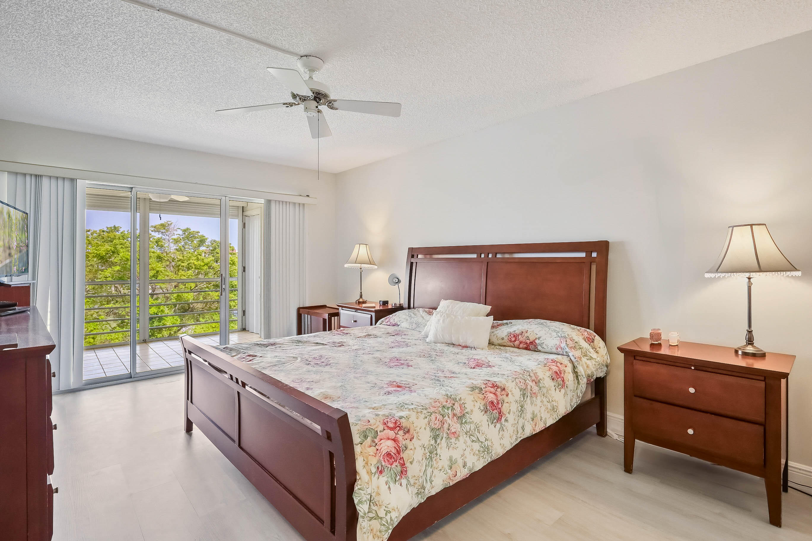 POINCIANA PLACE CONDO A,B AND C - Residential