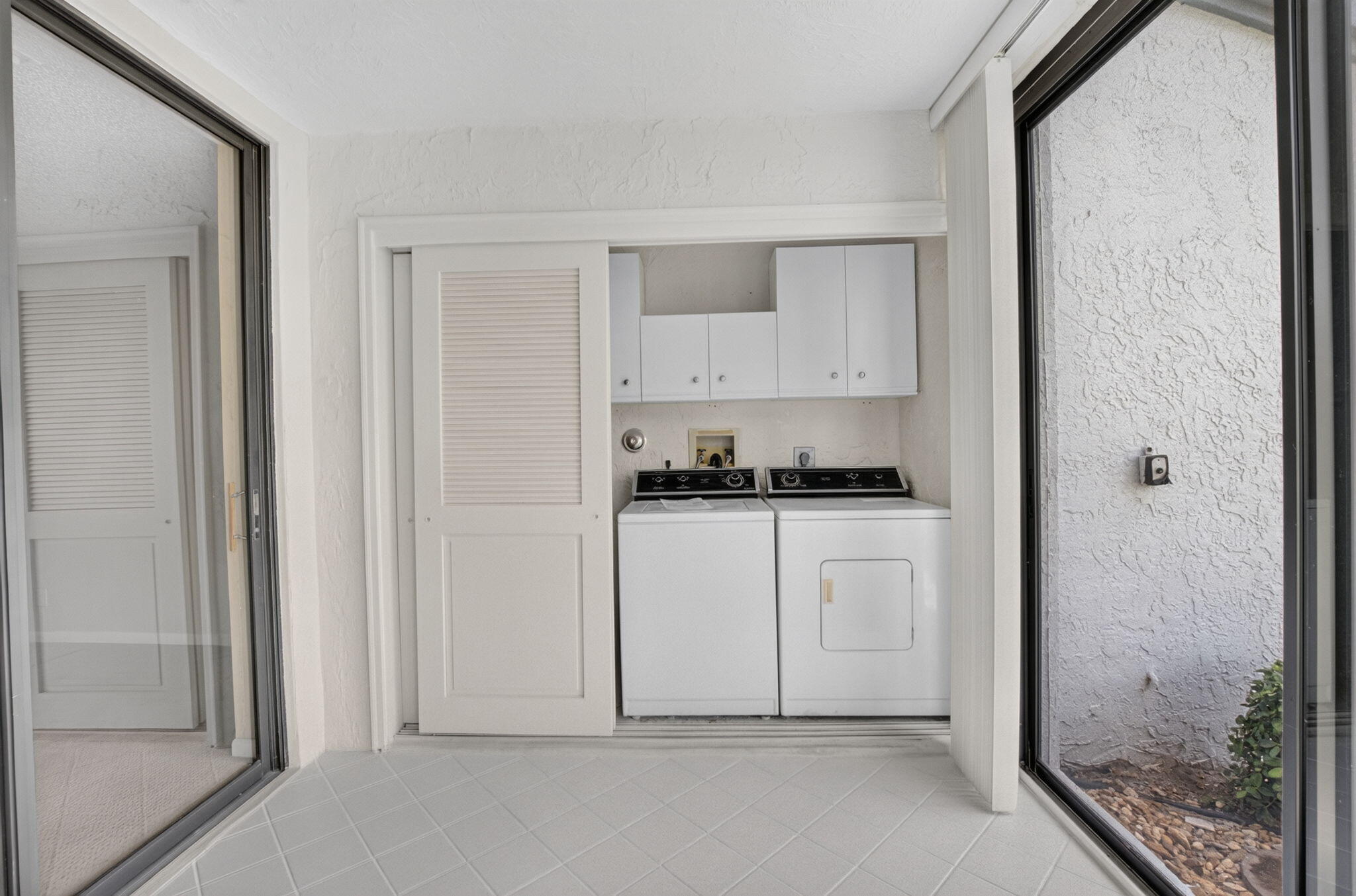 PLATINA / ALEXANDRA VILLAGE - Residential