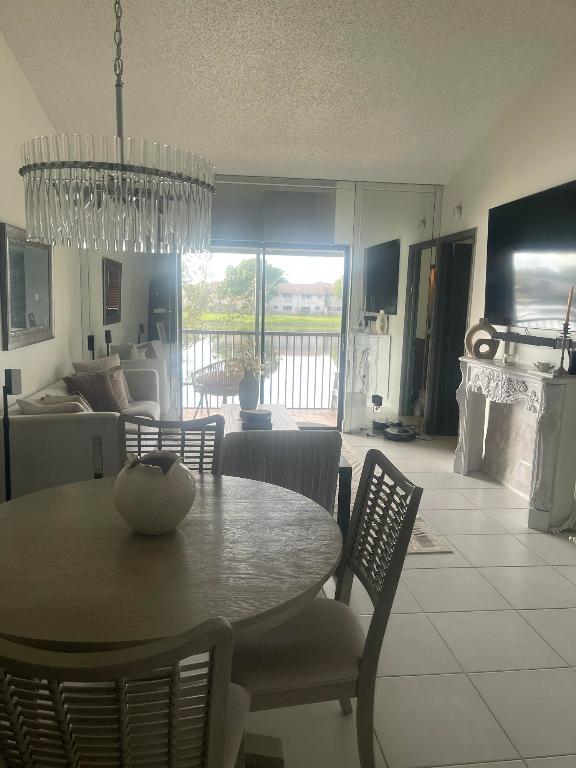 WELLEBY SHORES CONDOMINIUM 6 - Residential Lease