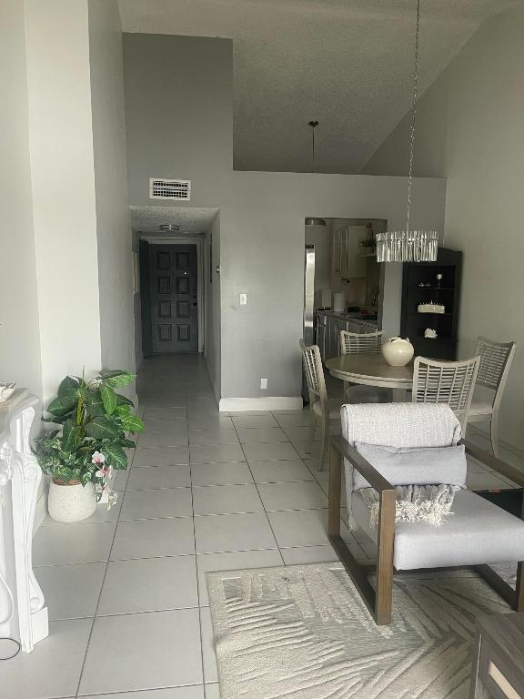 WELLEBY SHORES CONDOMINIUM 6 - Residential Lease