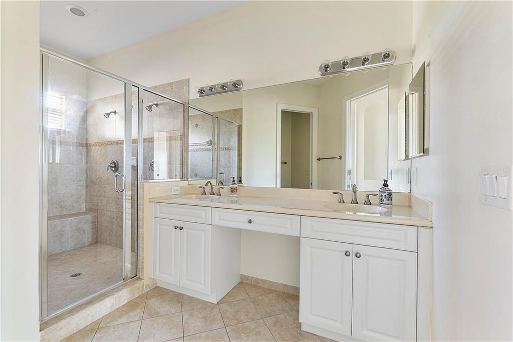 CYPRESS POINTE - Residential