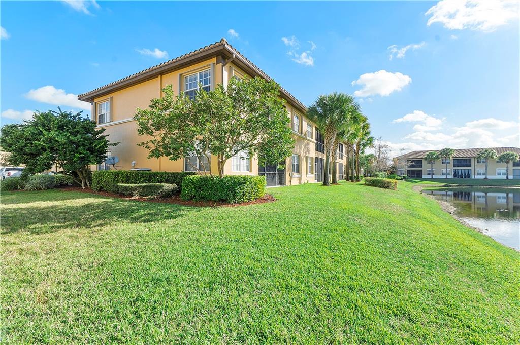CYPRESS POINTE - Residential