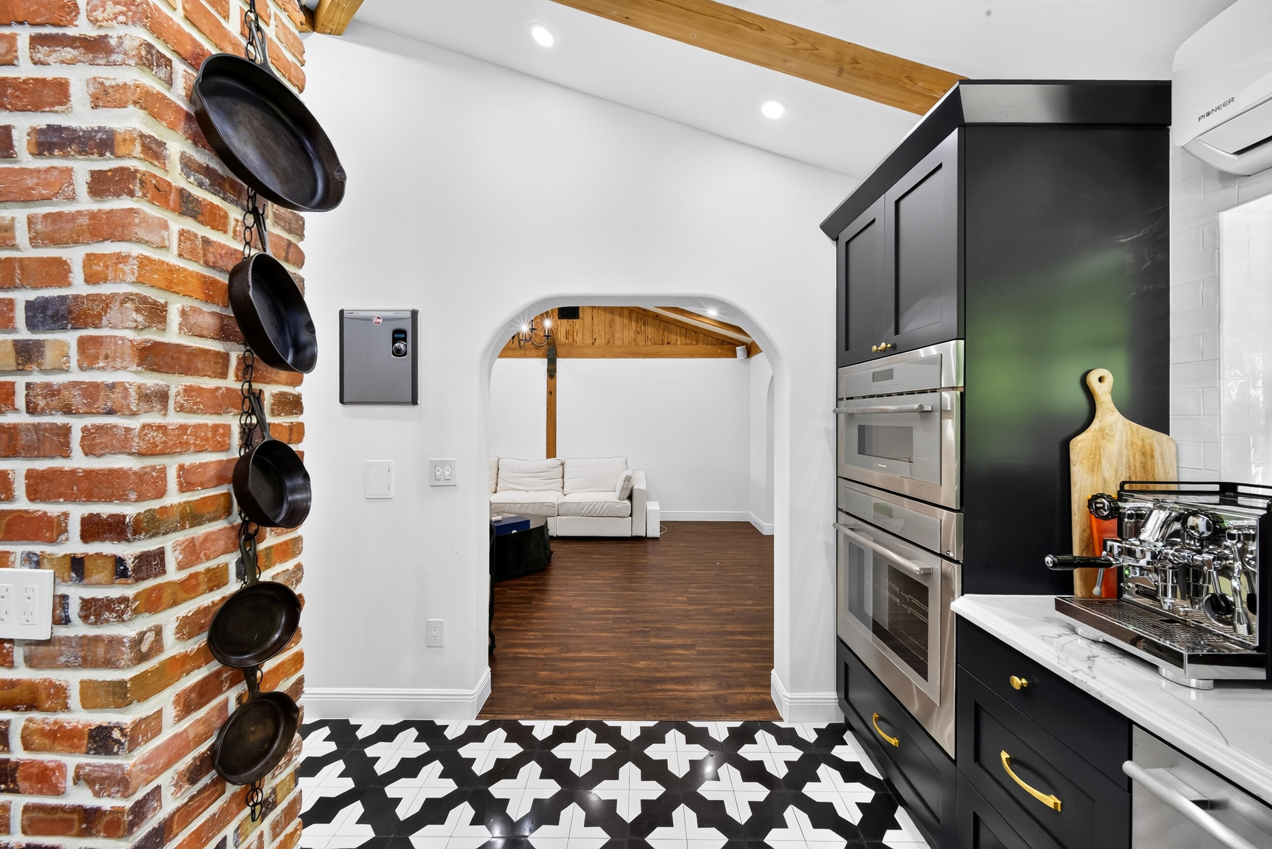 CORAL GABLES GRANADA SEC - Residential