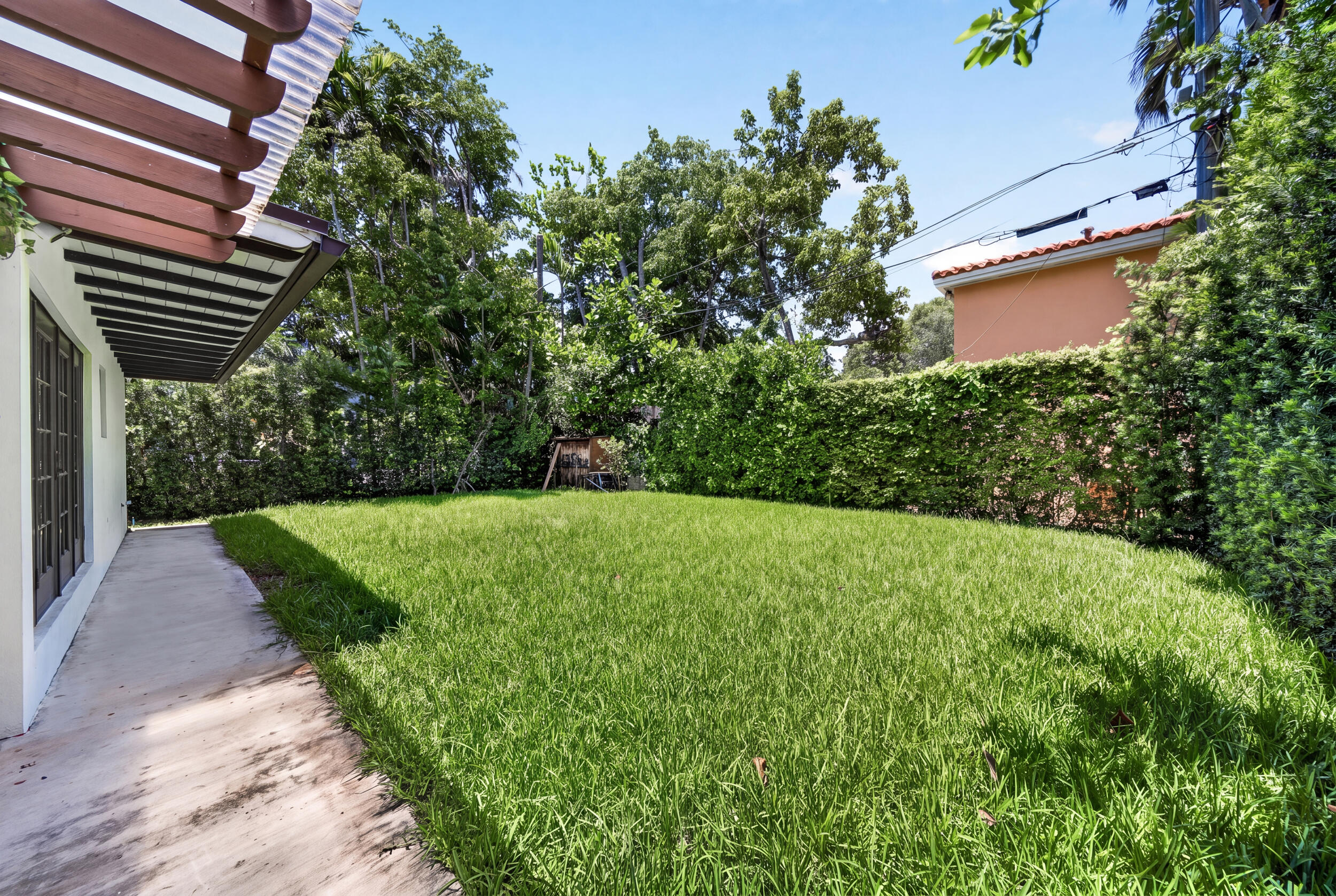 CORAL GABLES GRANADA SEC - Residential