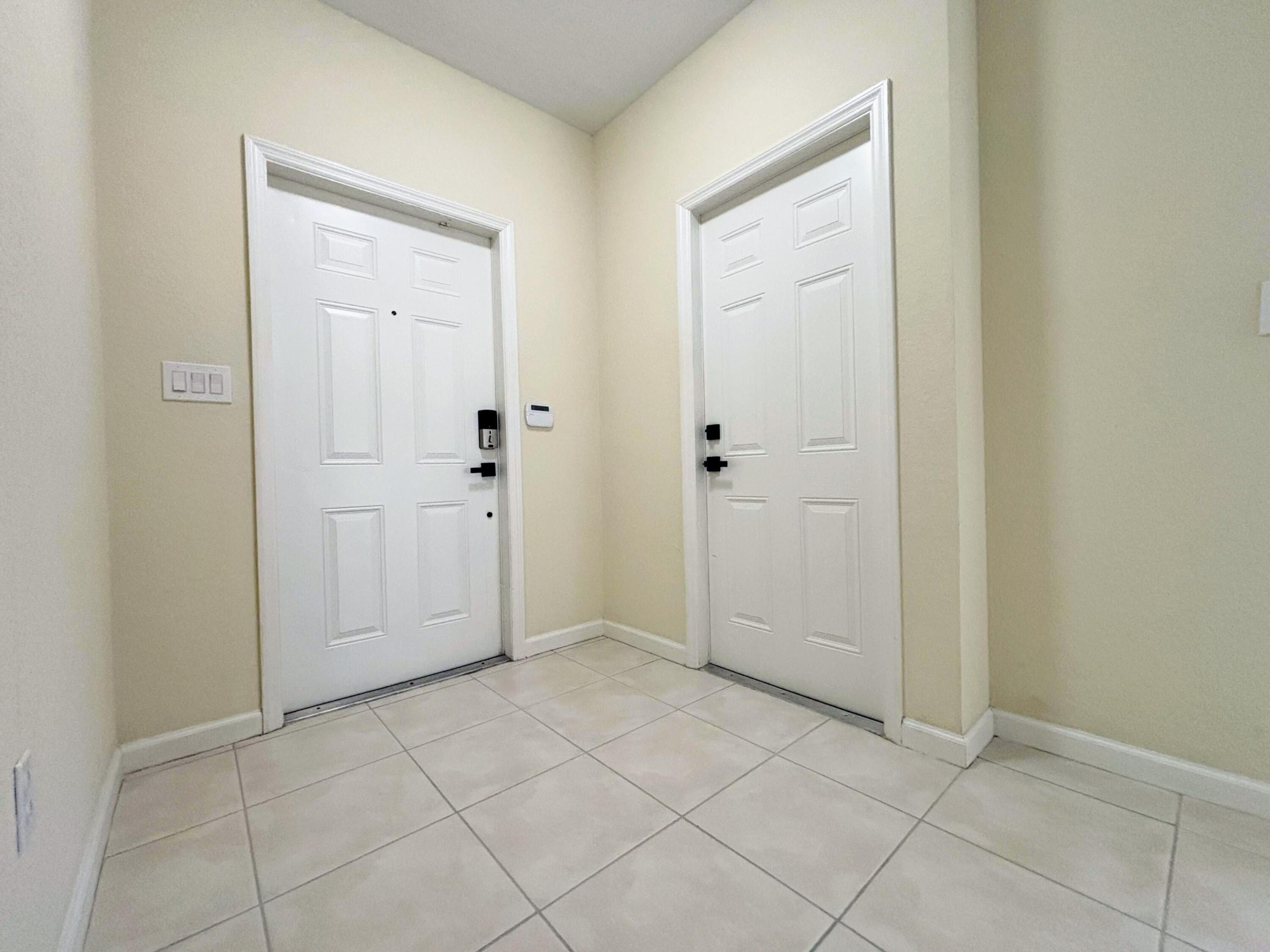 MARINER VILLAGE OF MARTIN COUNTY CONDO - Residential
