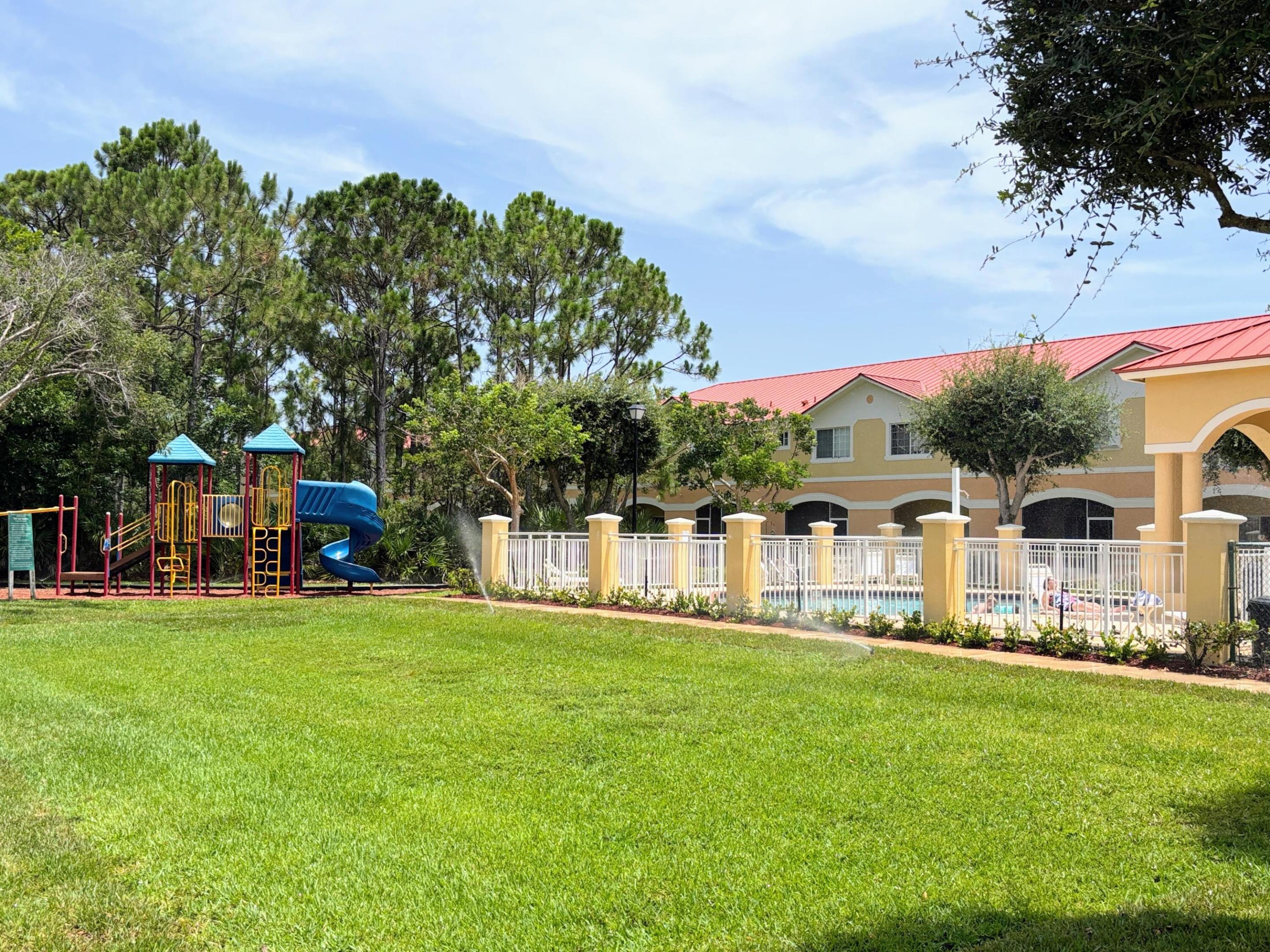MARINER VILLAGE OF MARTIN COUNTY CONDO - Residential