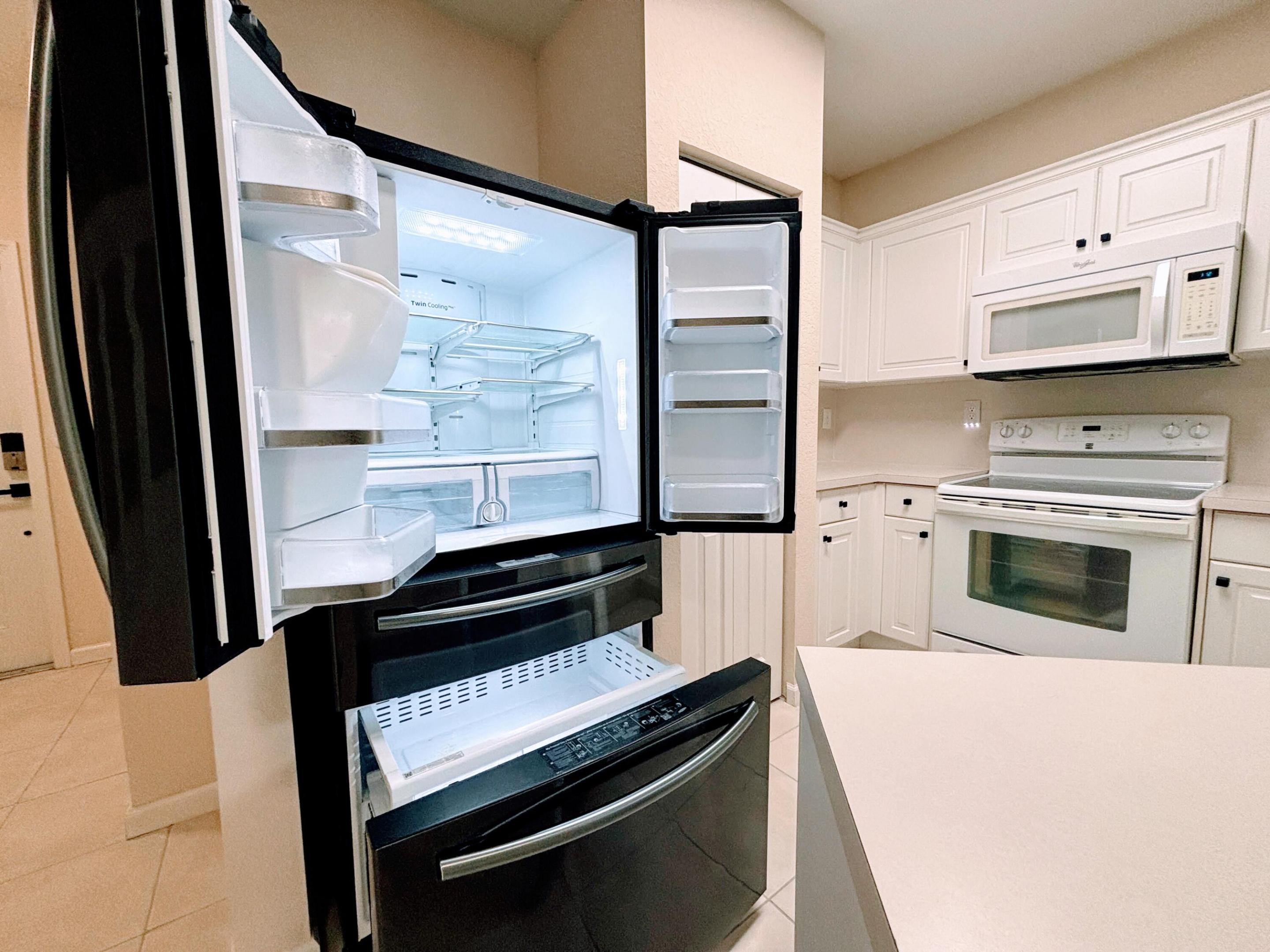 MARINER VILLAGE OF MARTIN COUNTY CONDO - Residential