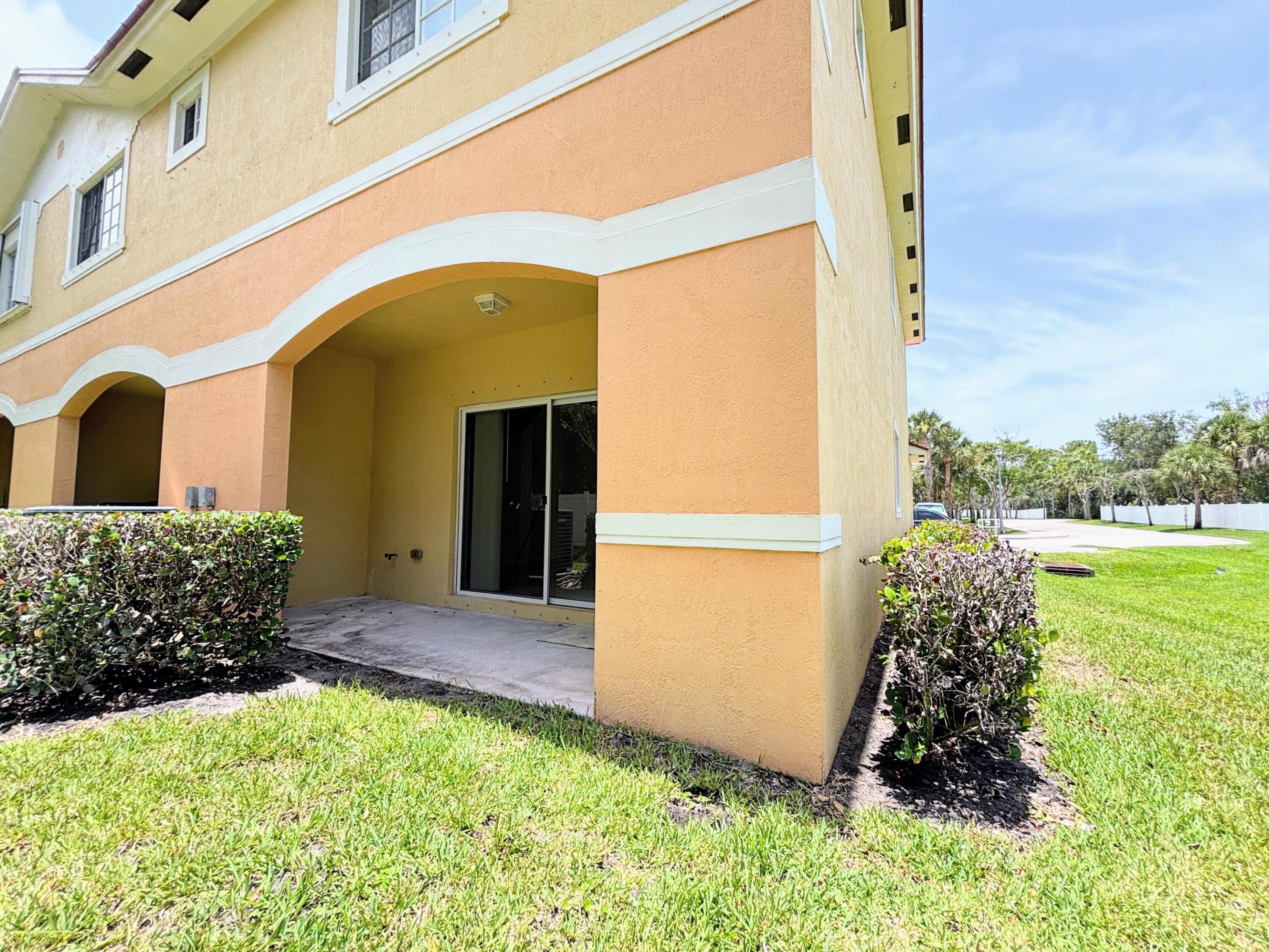 MARINER VILLAGE OF MARTIN COUNTY CONDO - Residential