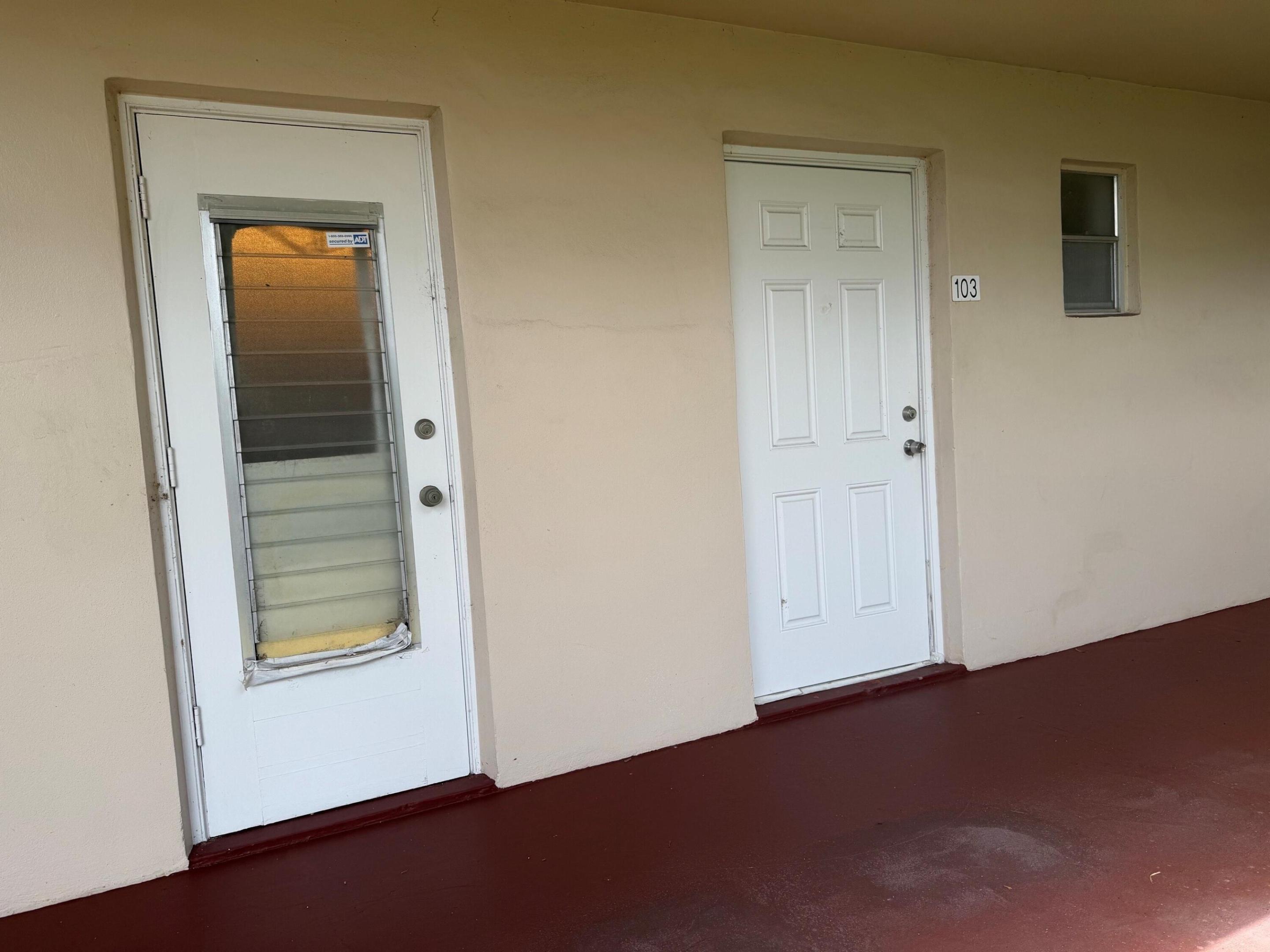 LAKE CLARKE GARDENS CONDO 5 - Residential