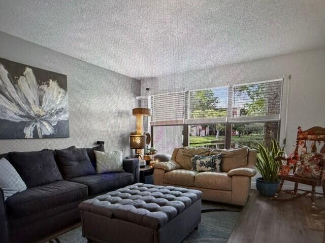 PALM AIR - Residential