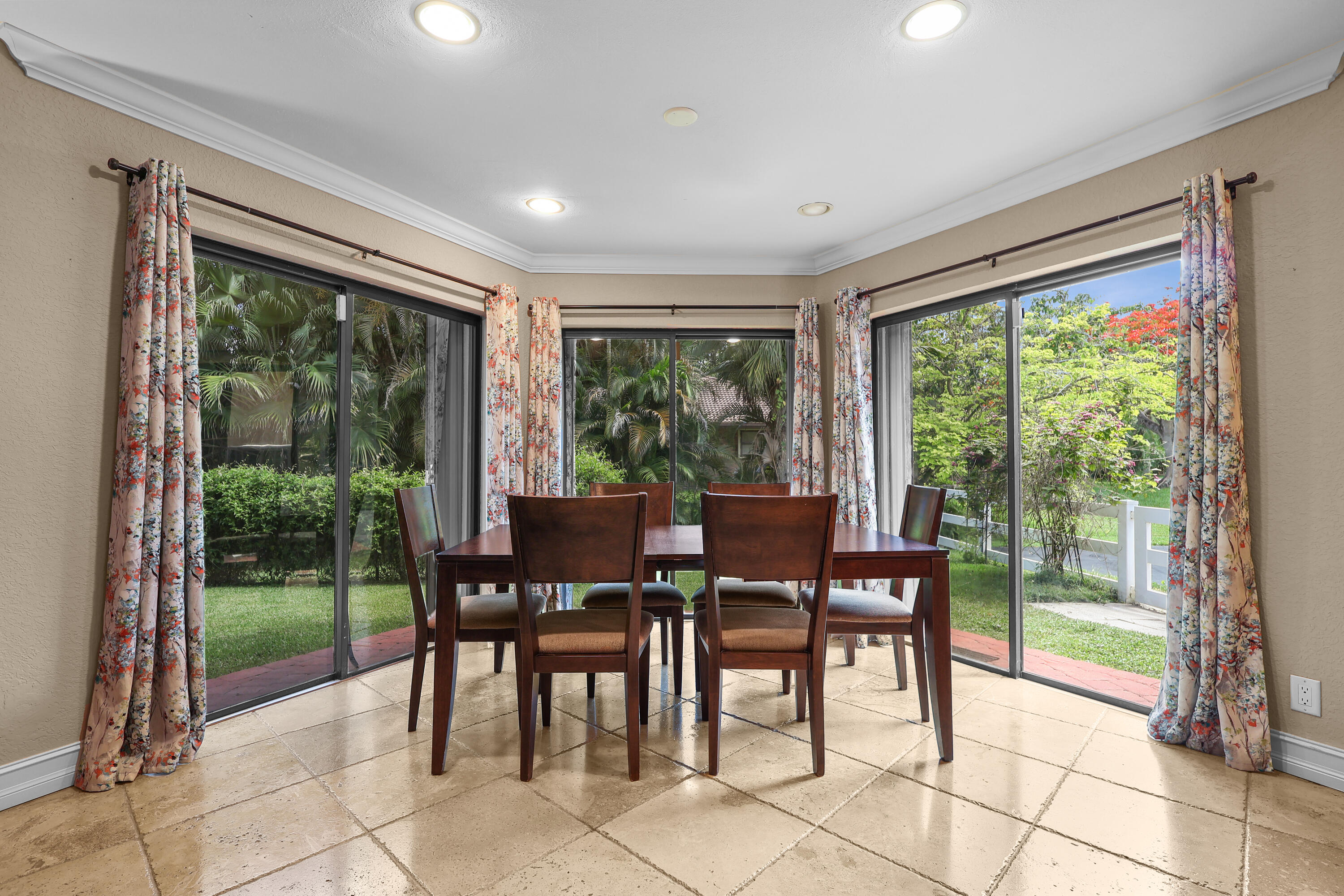 Pinetree Estates - Residential